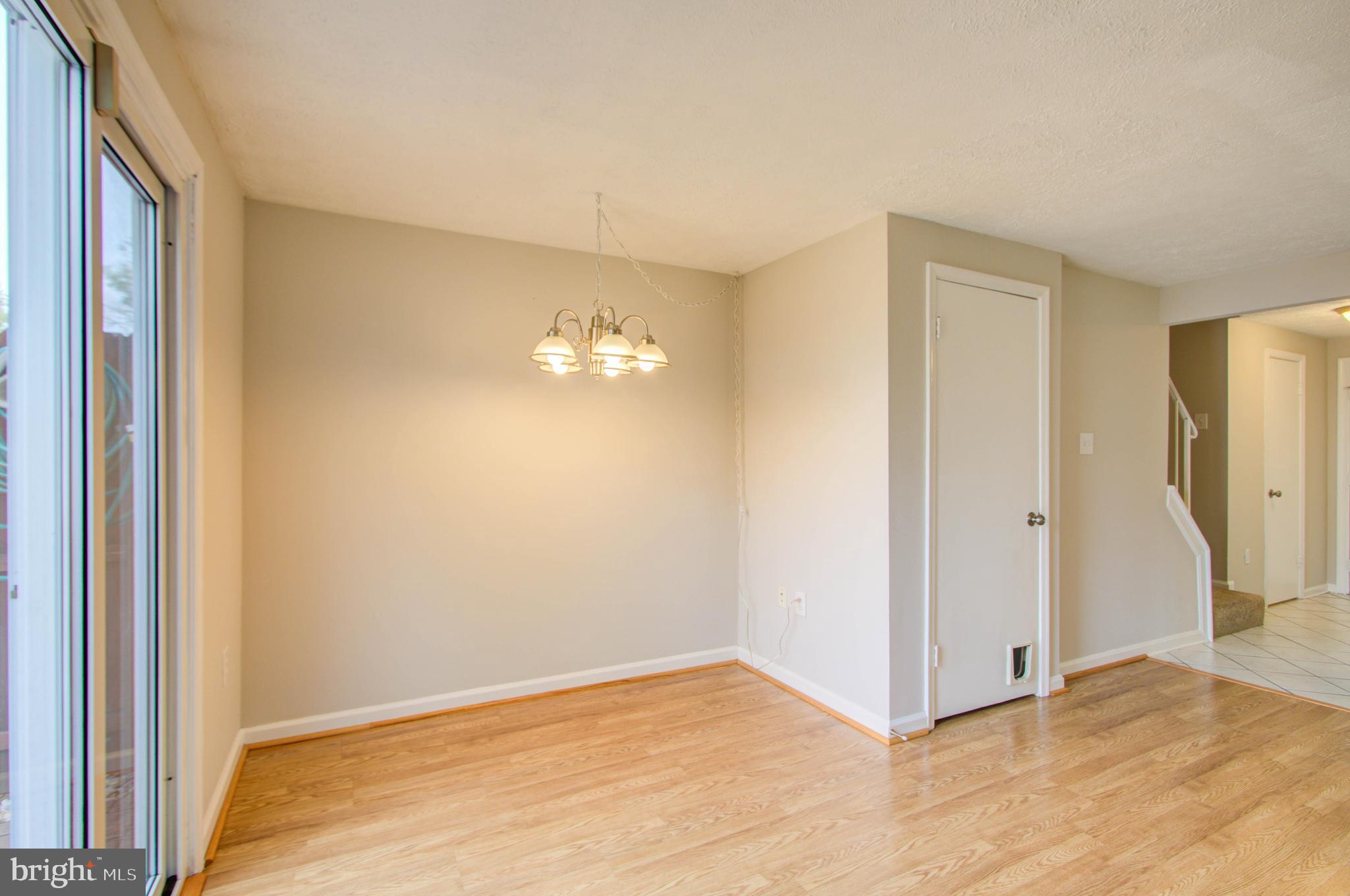 OAK VIEW VILLAGE - Residential