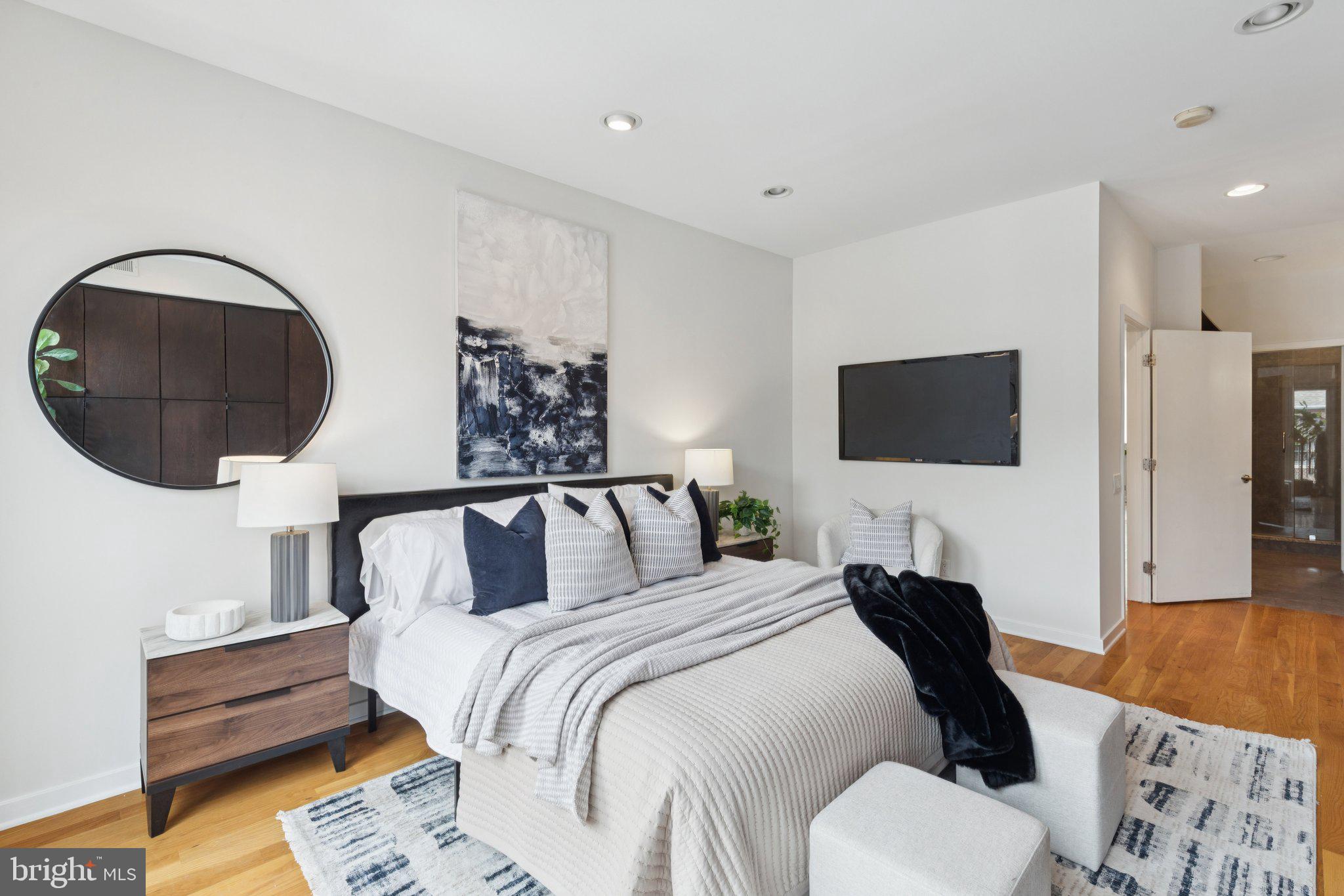 FITLER SQUARE - Residential