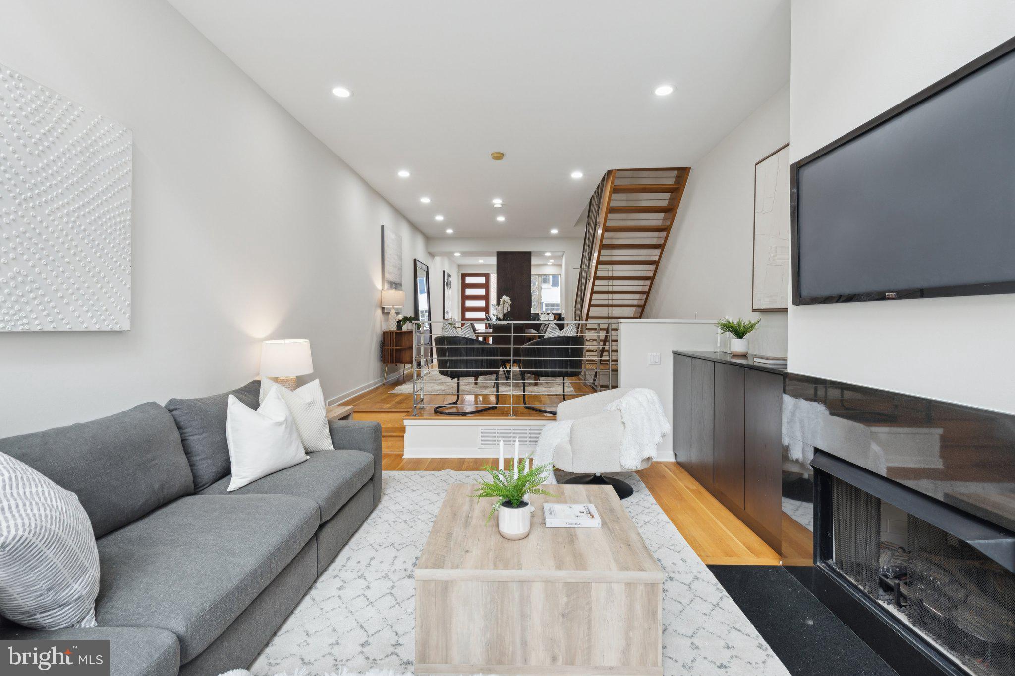 FITLER SQUARE - Residential