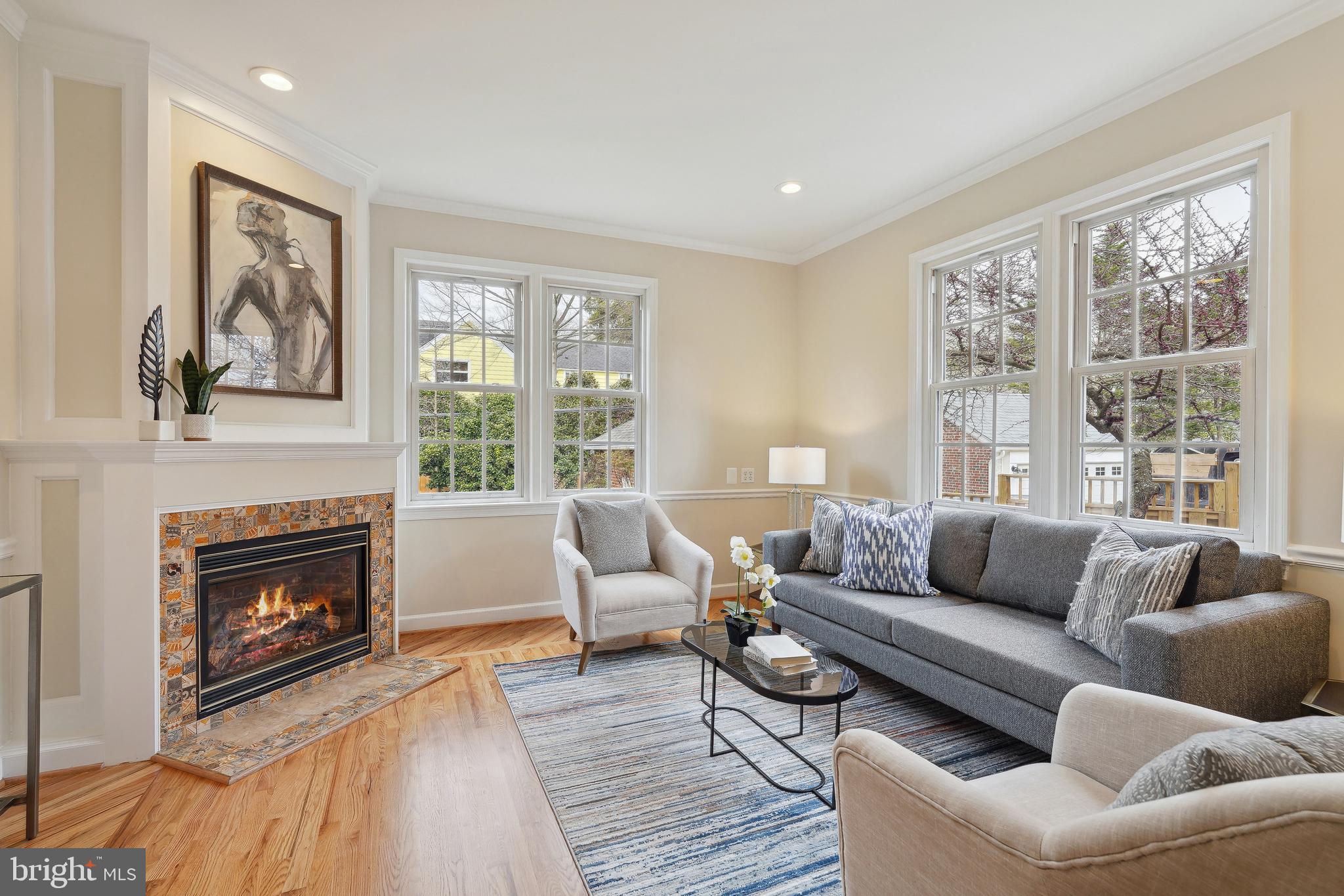 CHEVY CHASE VILLAGE - Residential