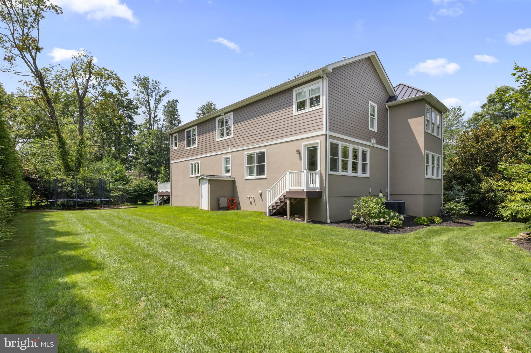 DOYLESTOWN BORO - Residential