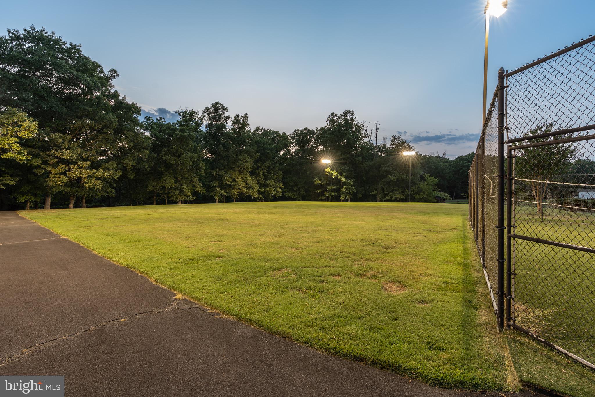 SULLY ESTATES - Residential