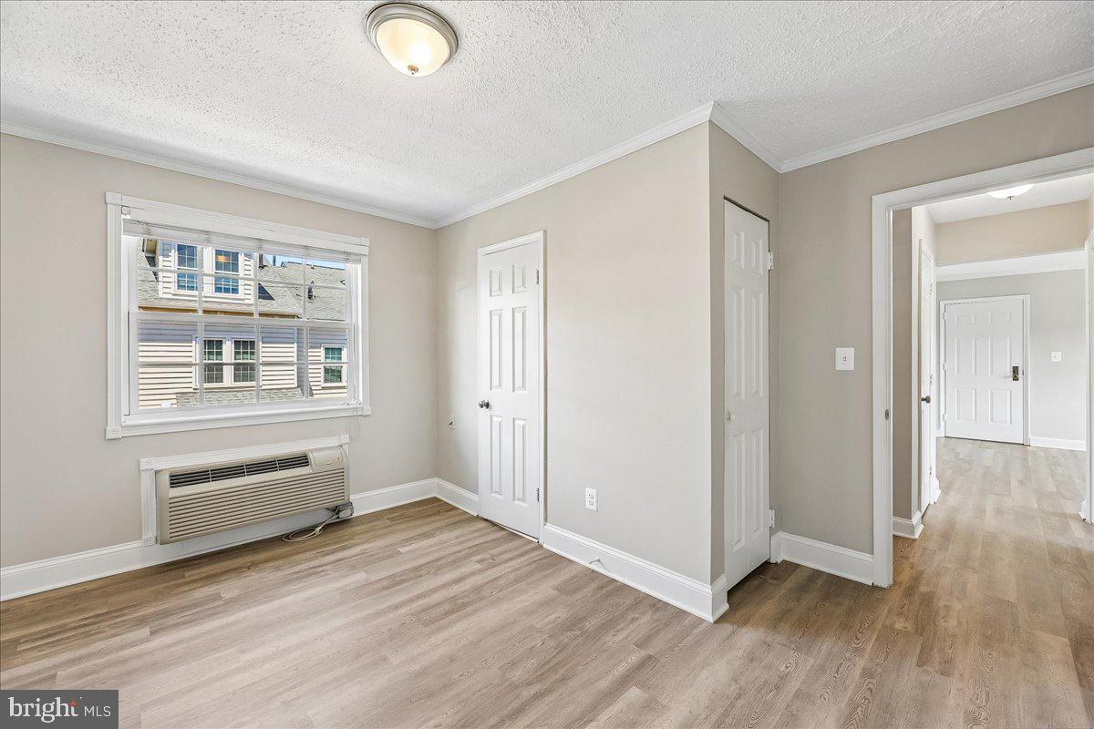 POTOWMACK CROSSING - Residential