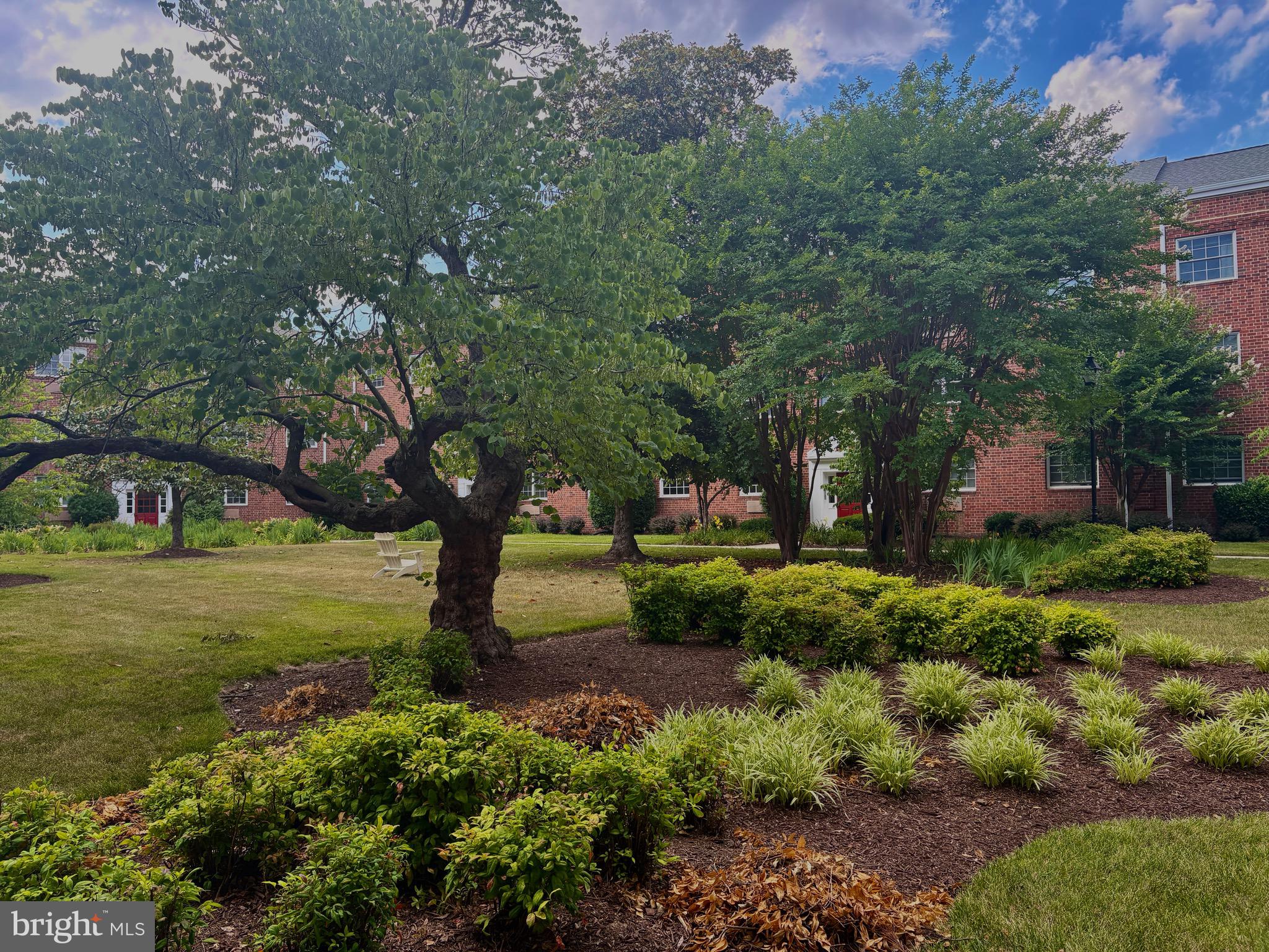 POTOWMACK CROSSING - Residential