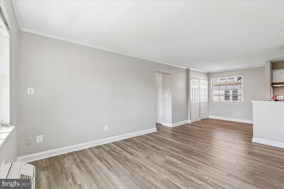 POTOWMACK CROSSING - Residential
