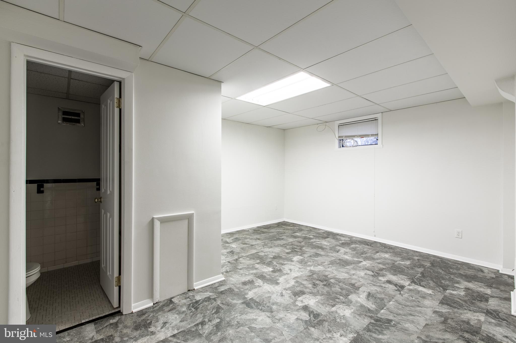 CEDAR CREST - Residential Lease