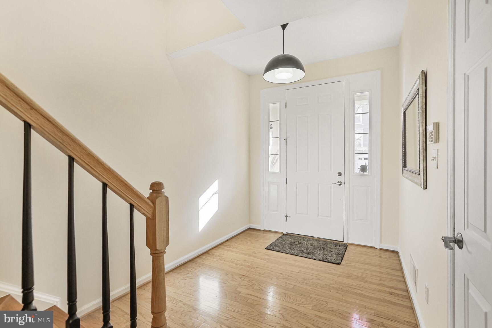 BROADLANDS - Residential