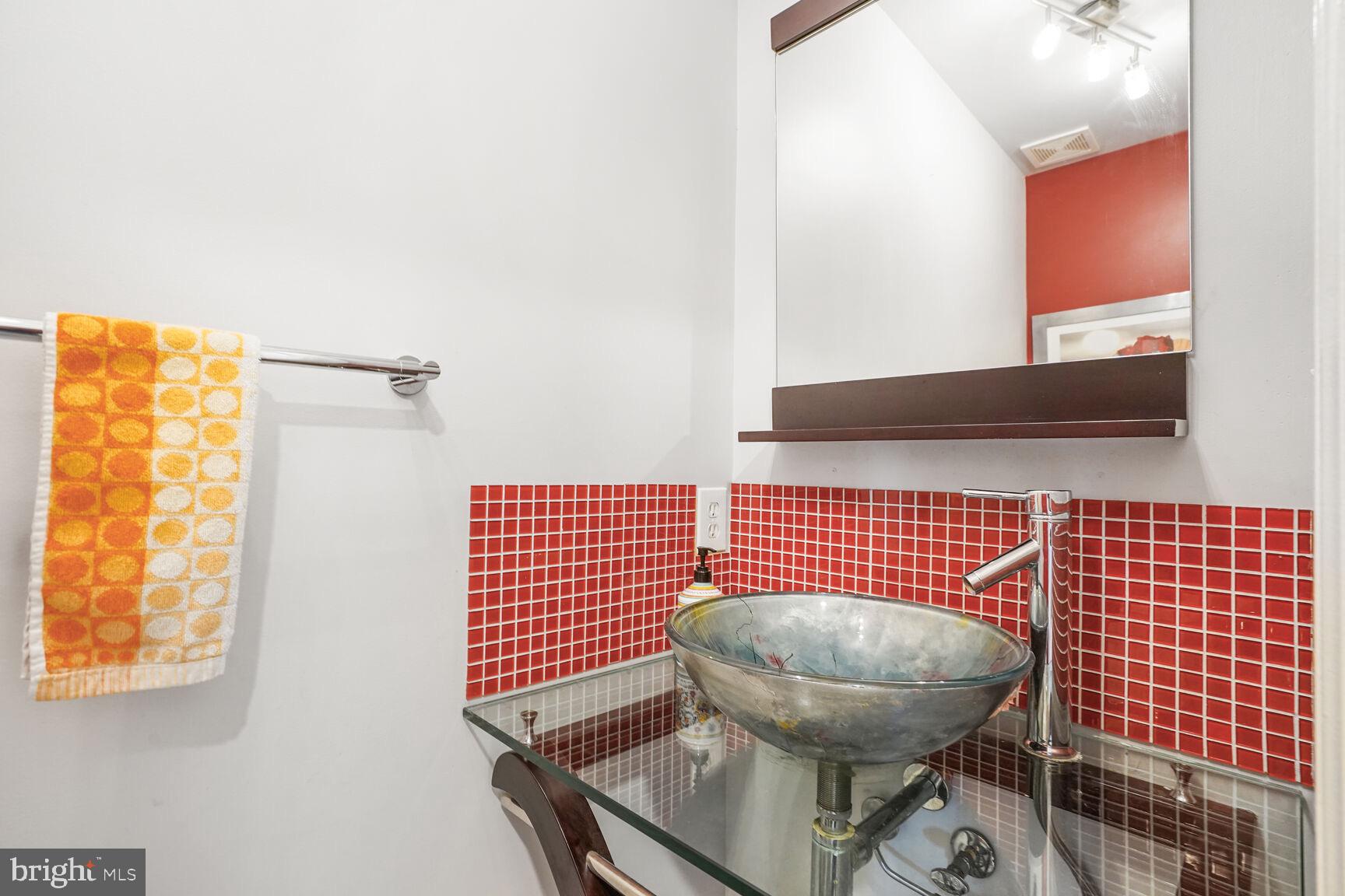BROADLANDS - Residential