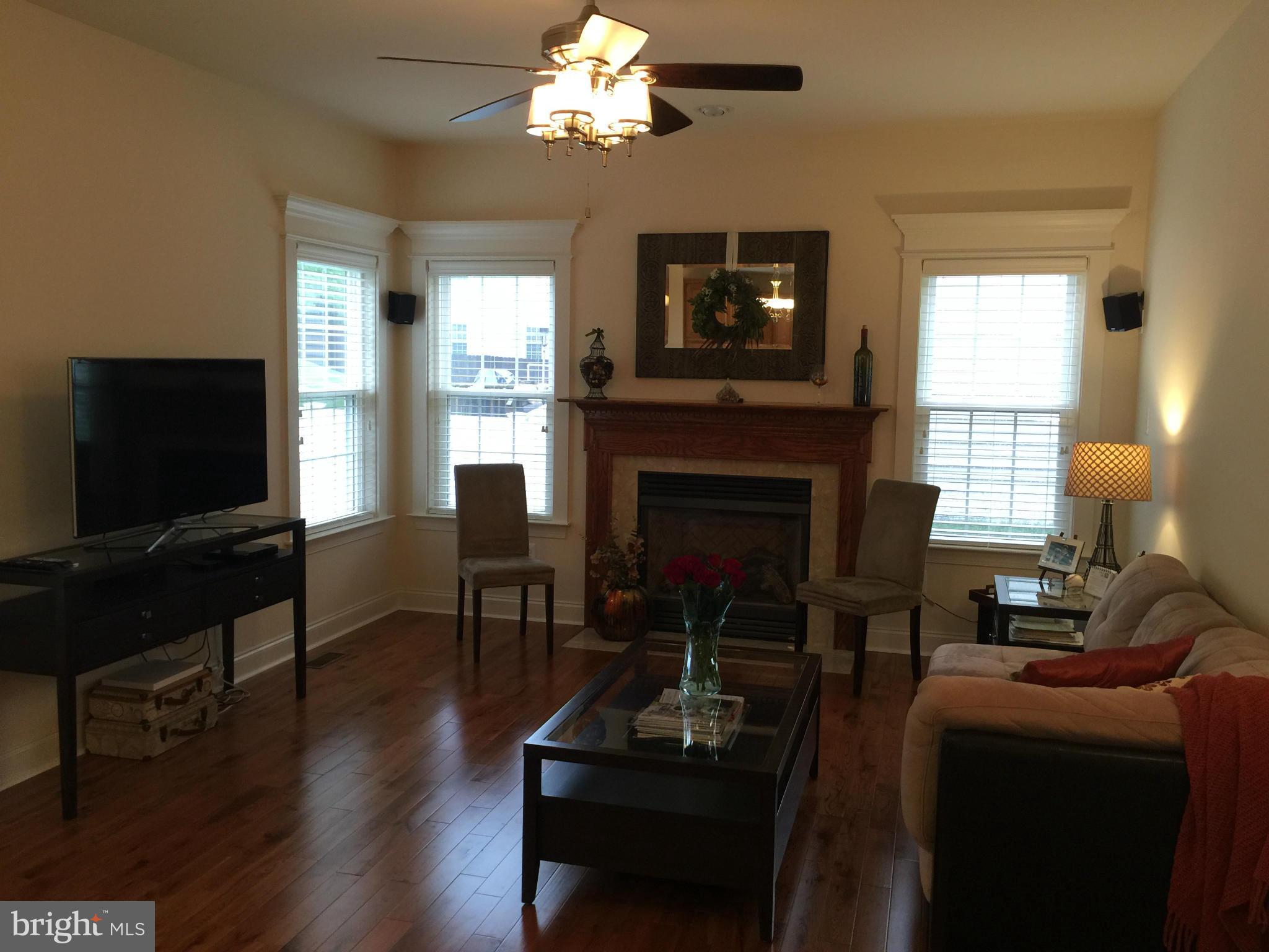 PEMBROOKE PHASE 2 - Residential Lease