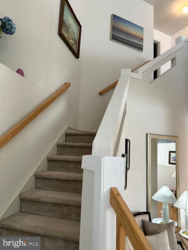 LAMPLIGHTER VILLAGE - Residential