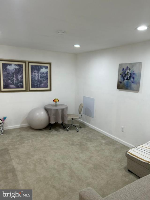 LAMPLIGHTER VILLAGE - Residential