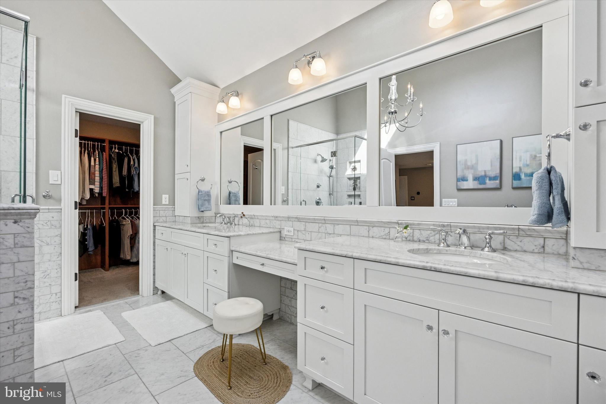 DOYLESTOWN CROSSIN - Residential