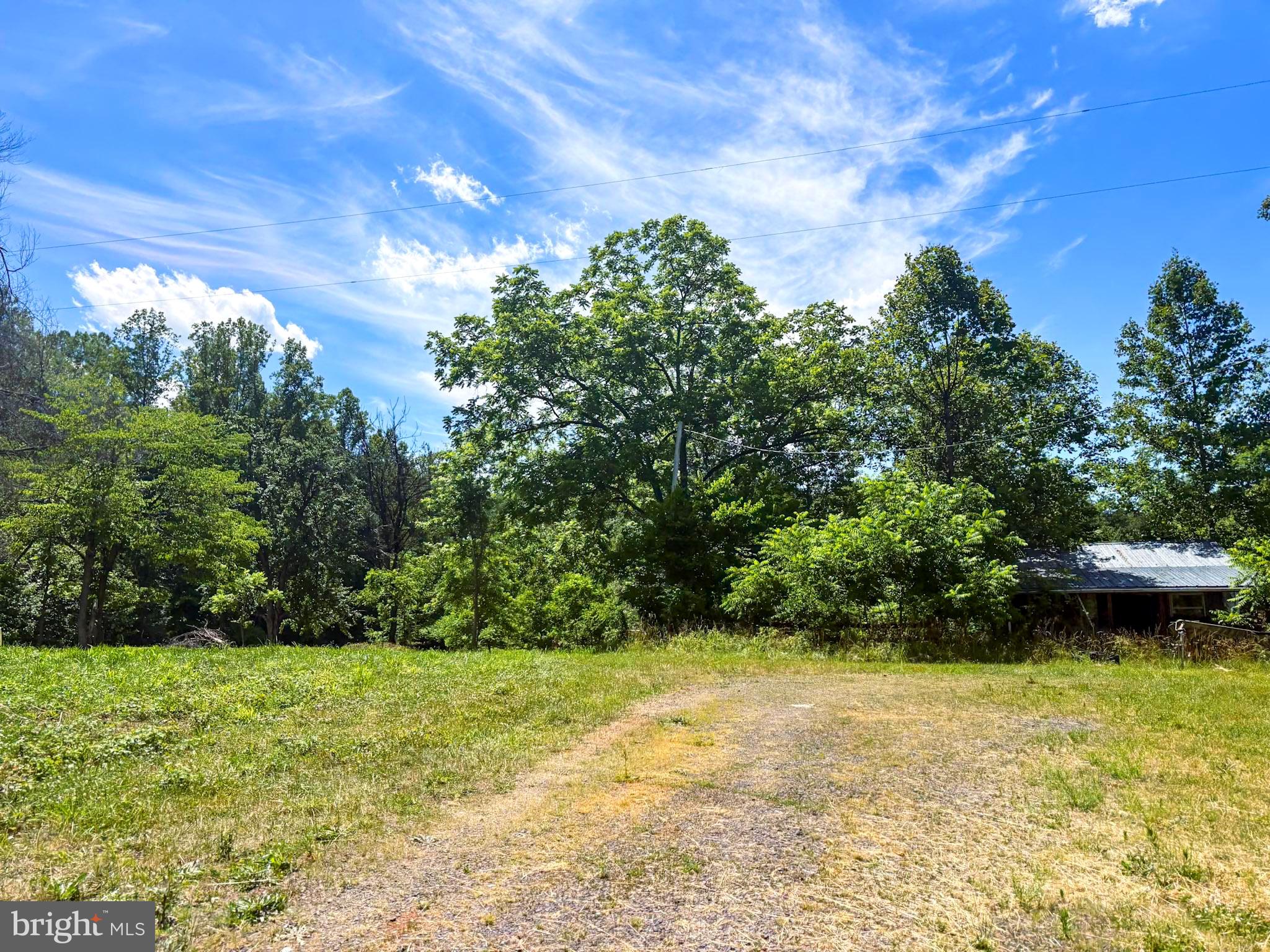 GUM SPRING - Residential