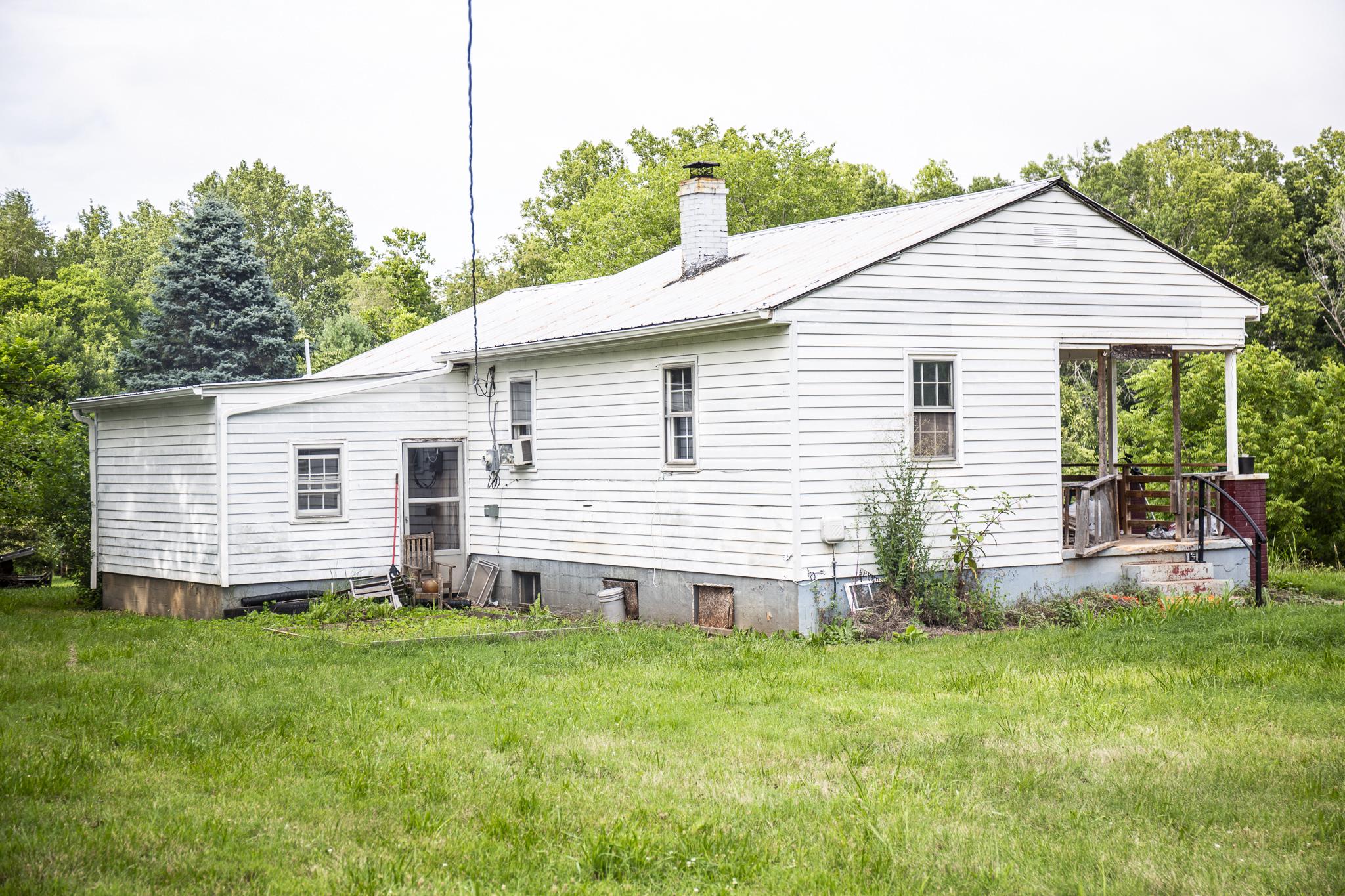 GUM SPRING - Residential