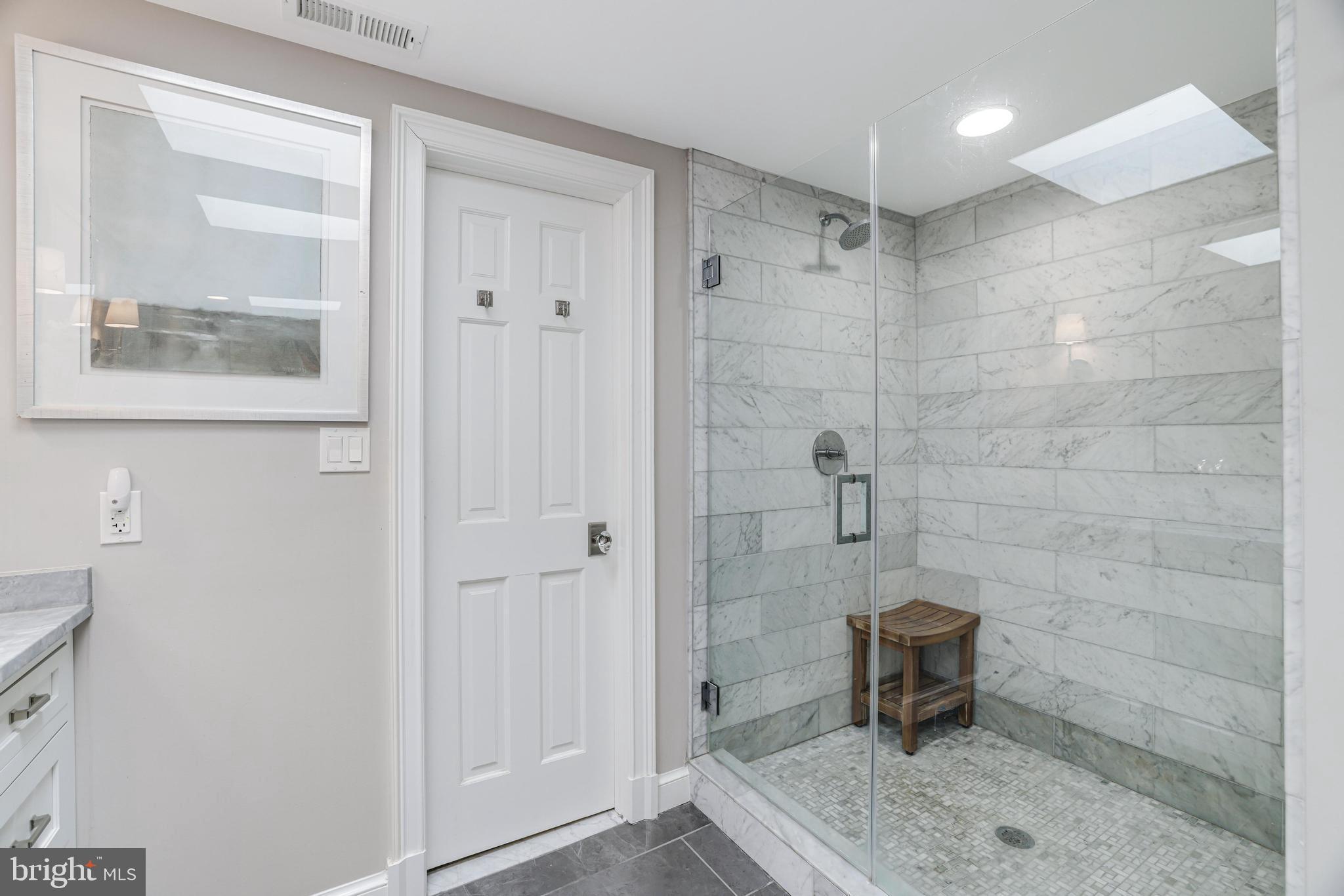 BRIGGS AND HOOPERS - Residential