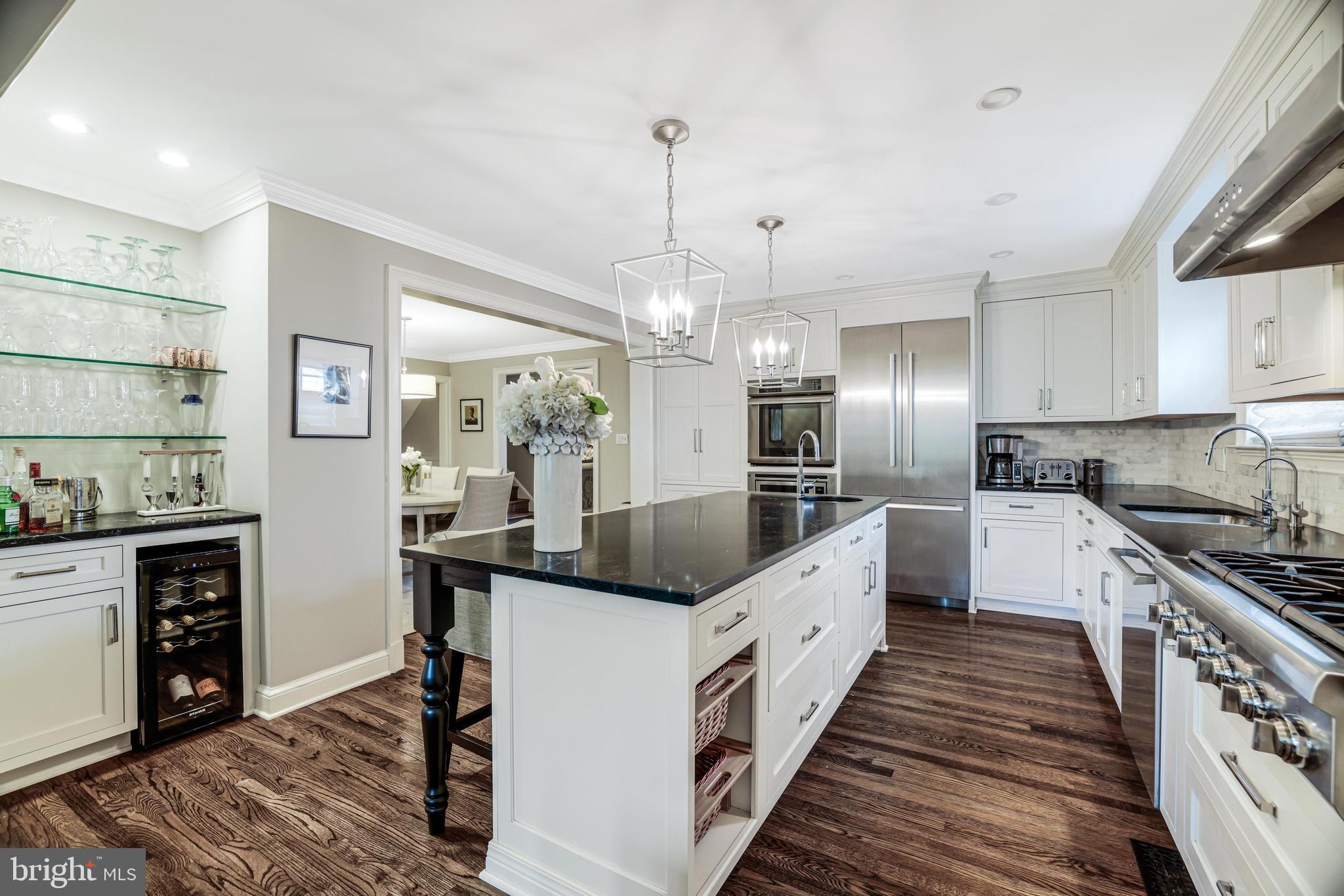 BRIGGS AND HOOPERS - Residential