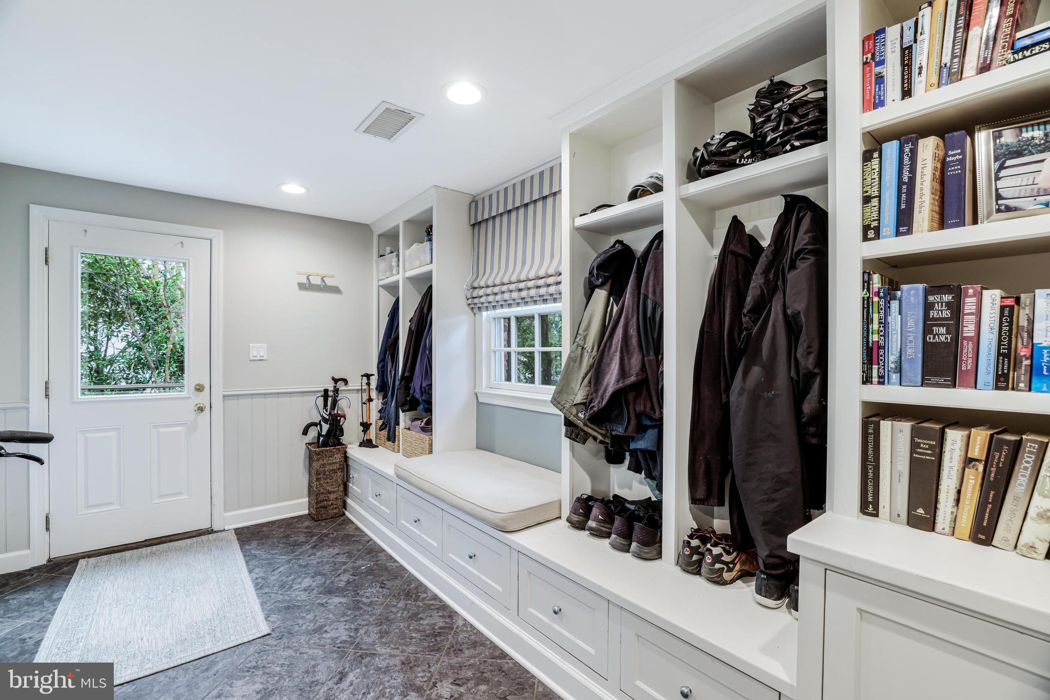 BRIGGS AND HOOPERS - Residential