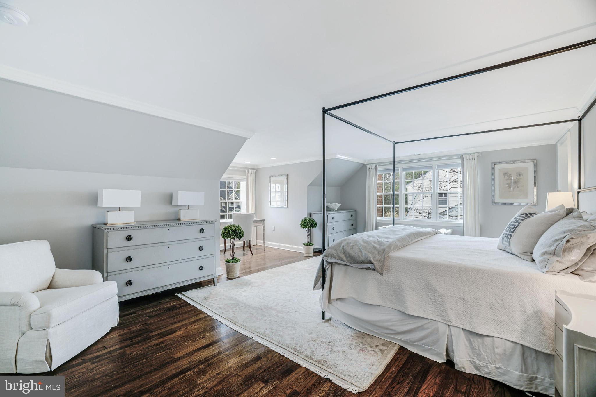 BRIGGS AND HOOPERS - Residential