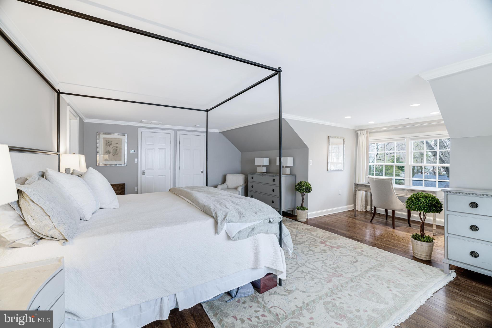 BRIGGS AND HOOPERS - Residential