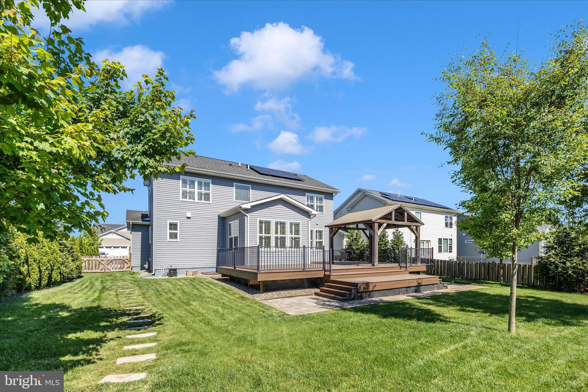 TUSCARORA CREEK - Residential