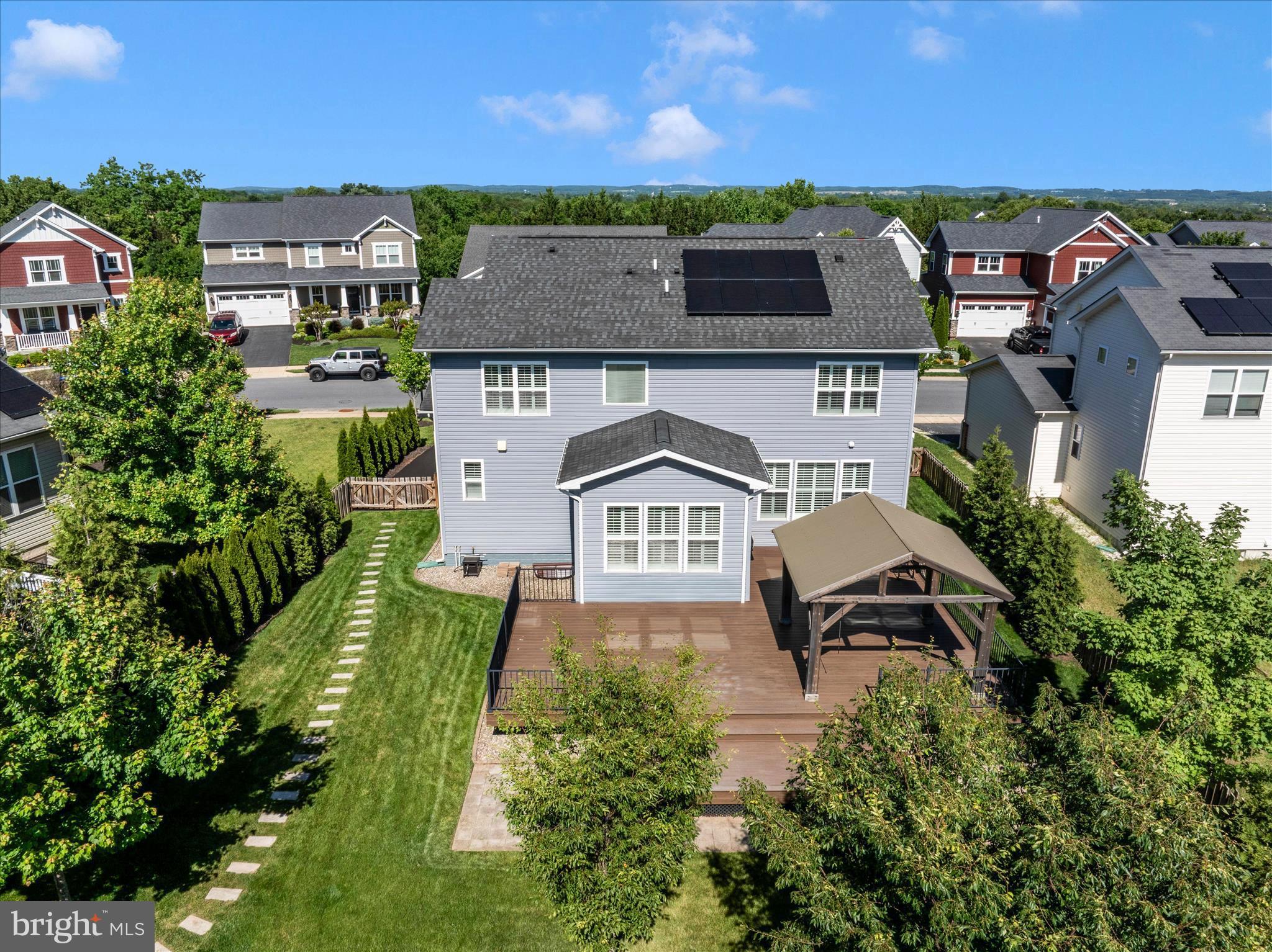 TUSCARORA CREEK - Residential