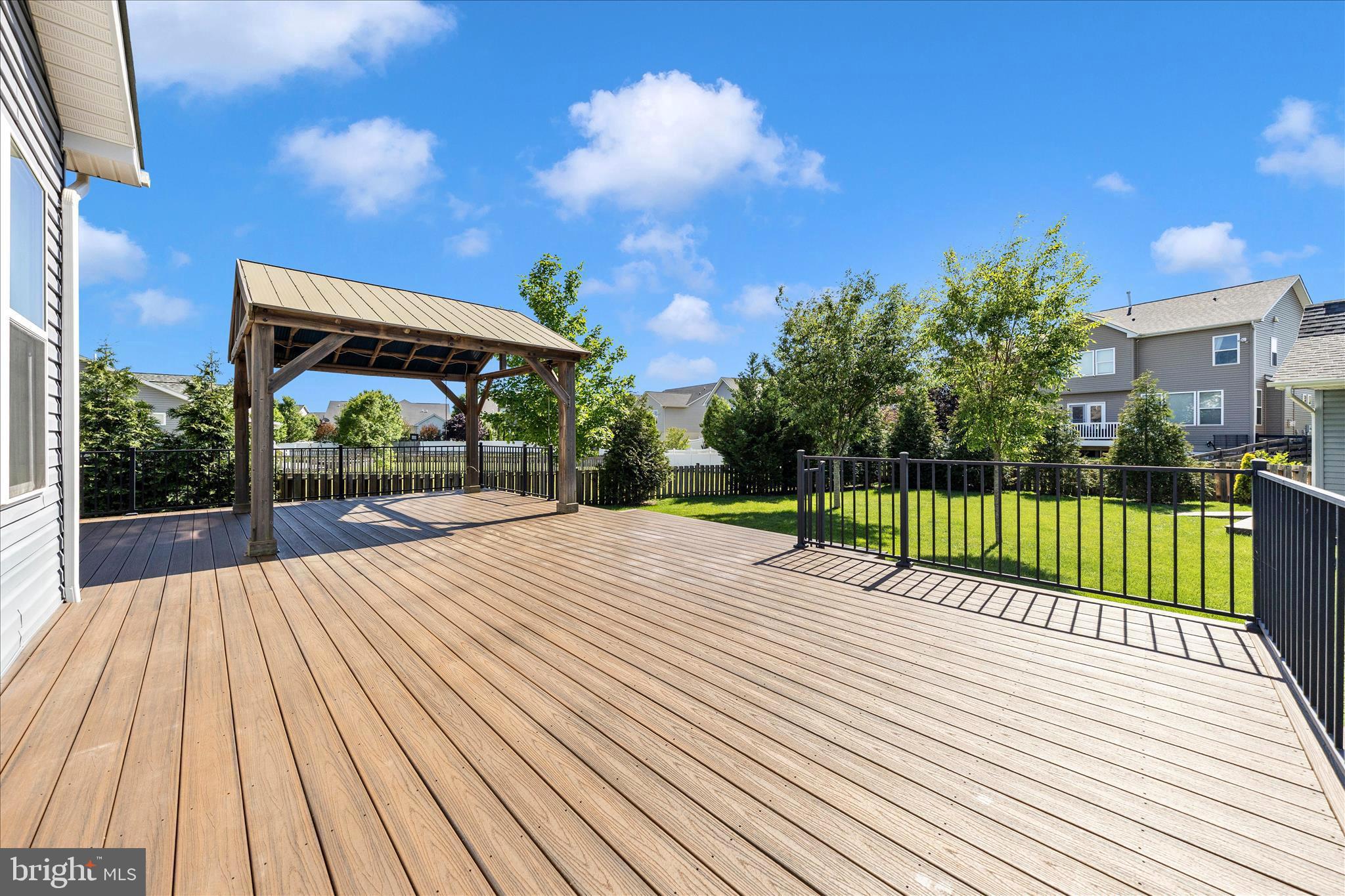 TUSCARORA CREEK - Residential