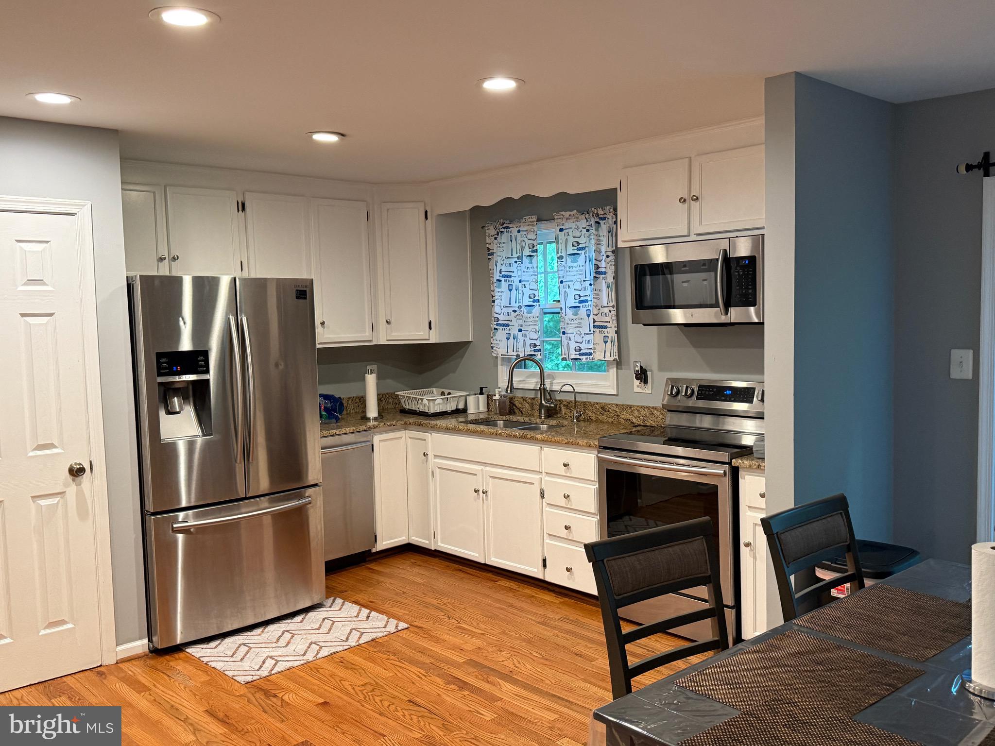 FERNBROOK - Residential