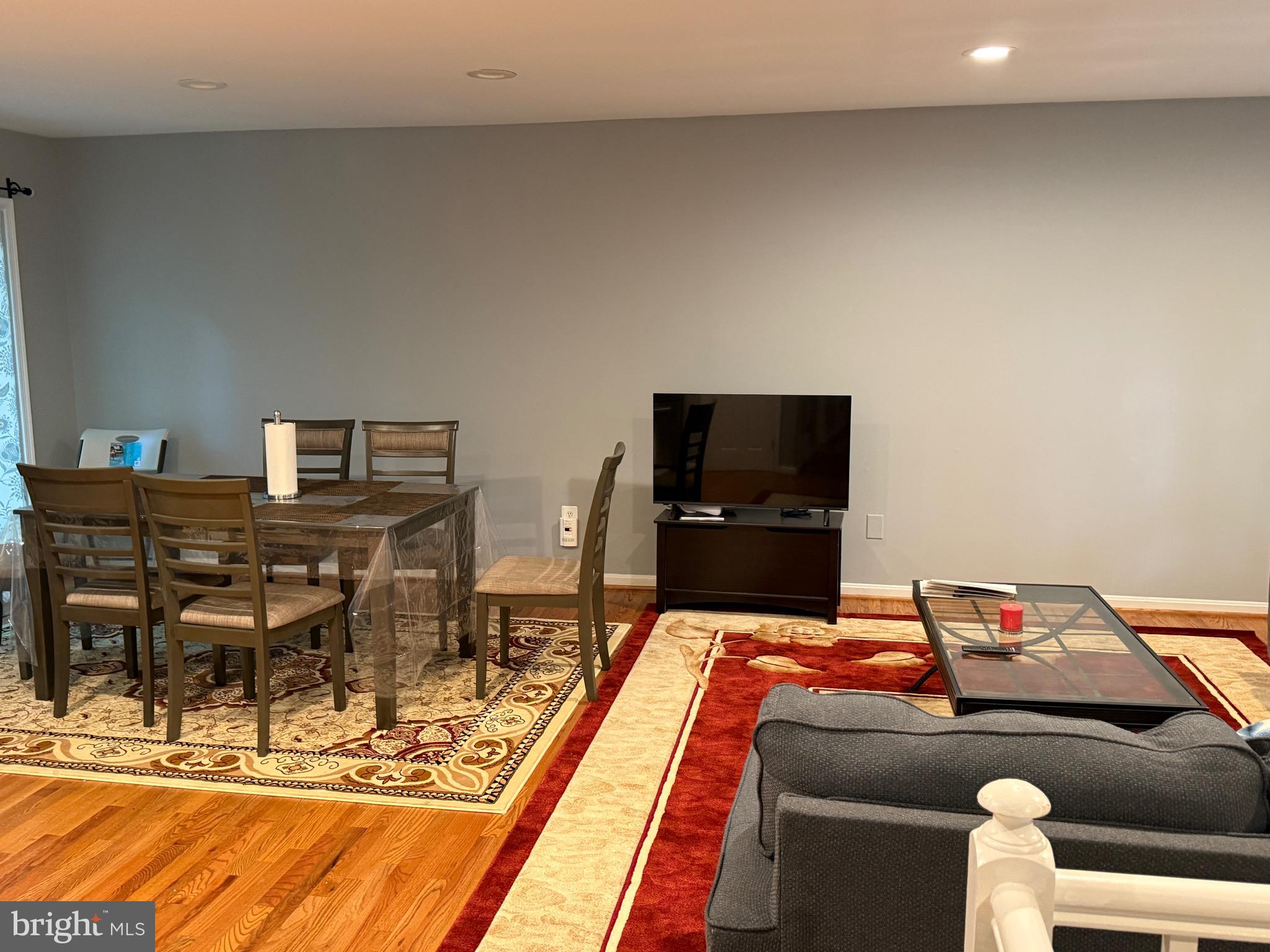 FERNBROOK - Residential