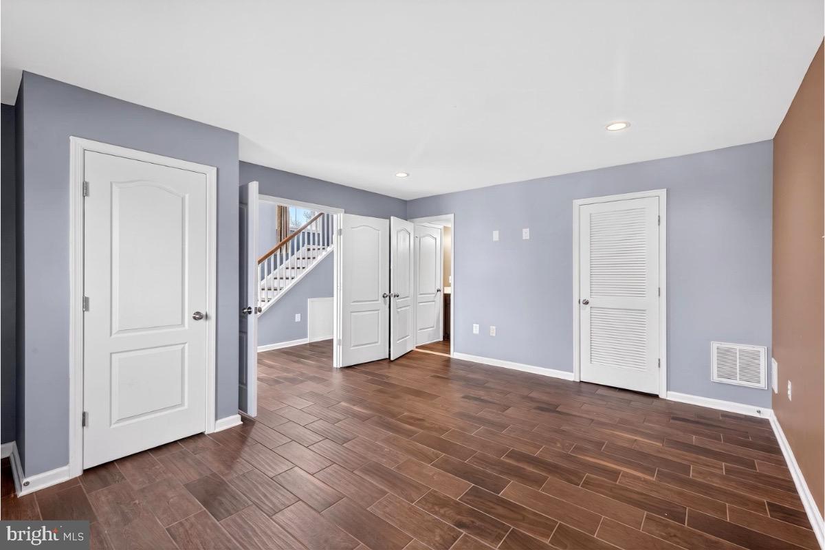BEECH TREE EAST VILLAGE - Residential
