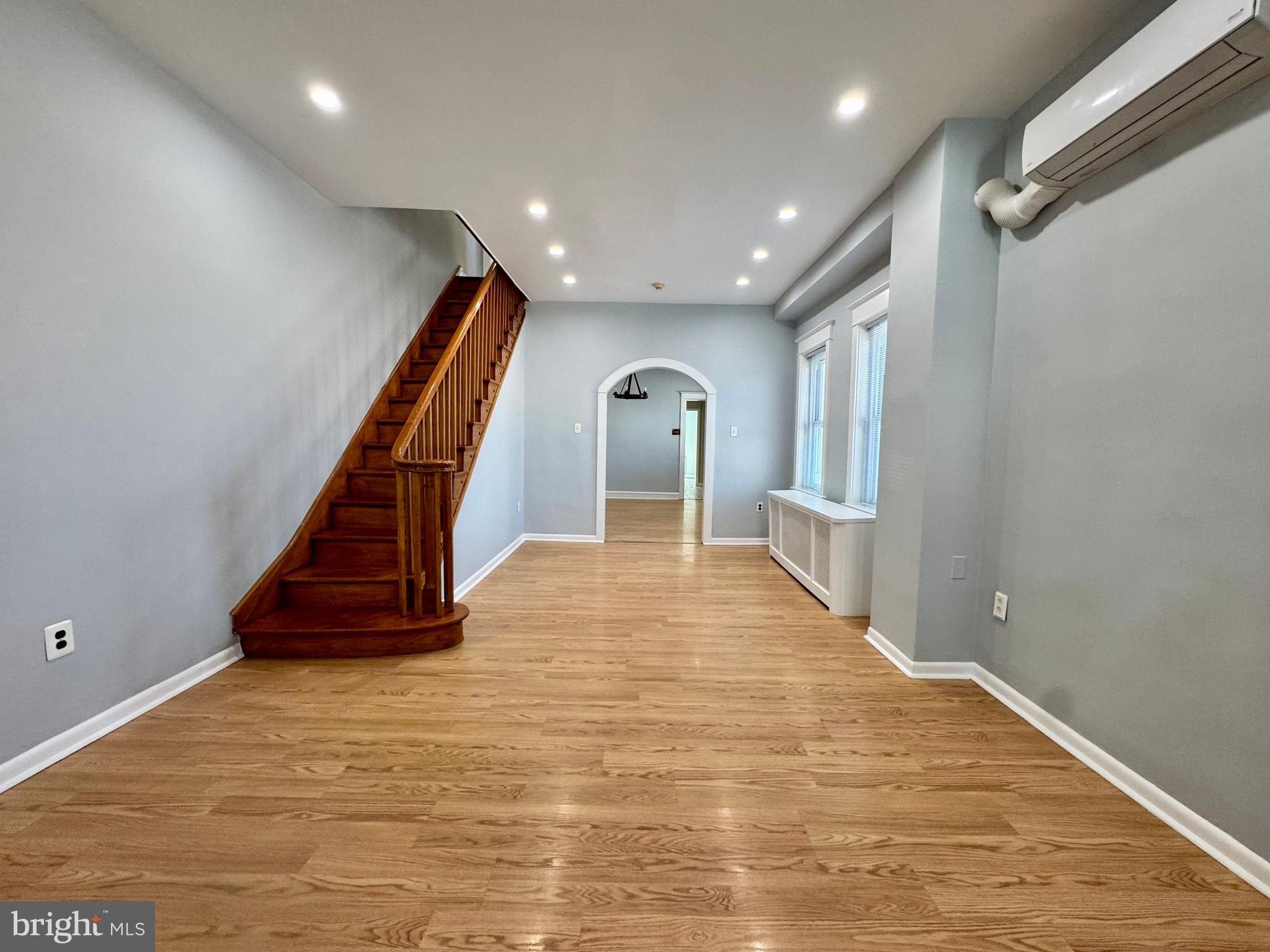 PORT RICHMOND - Residential