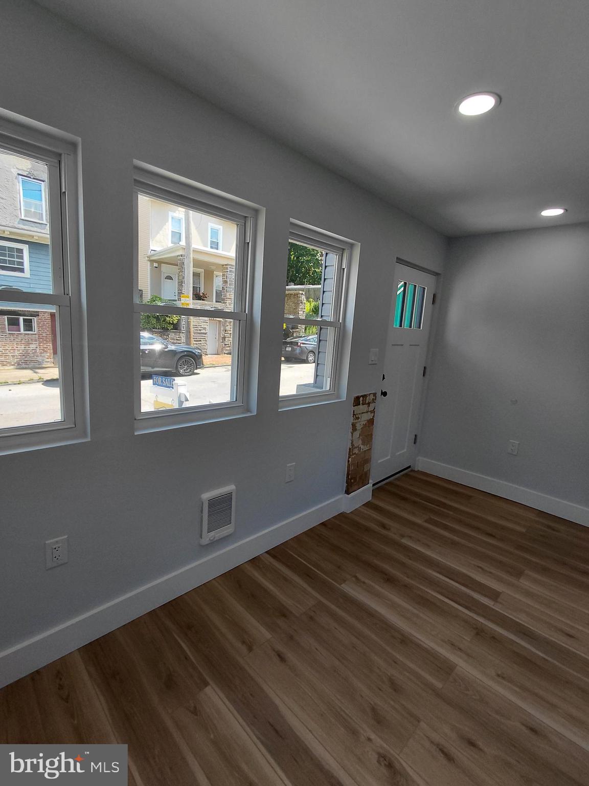 MT AIRY (EAST) - Residential