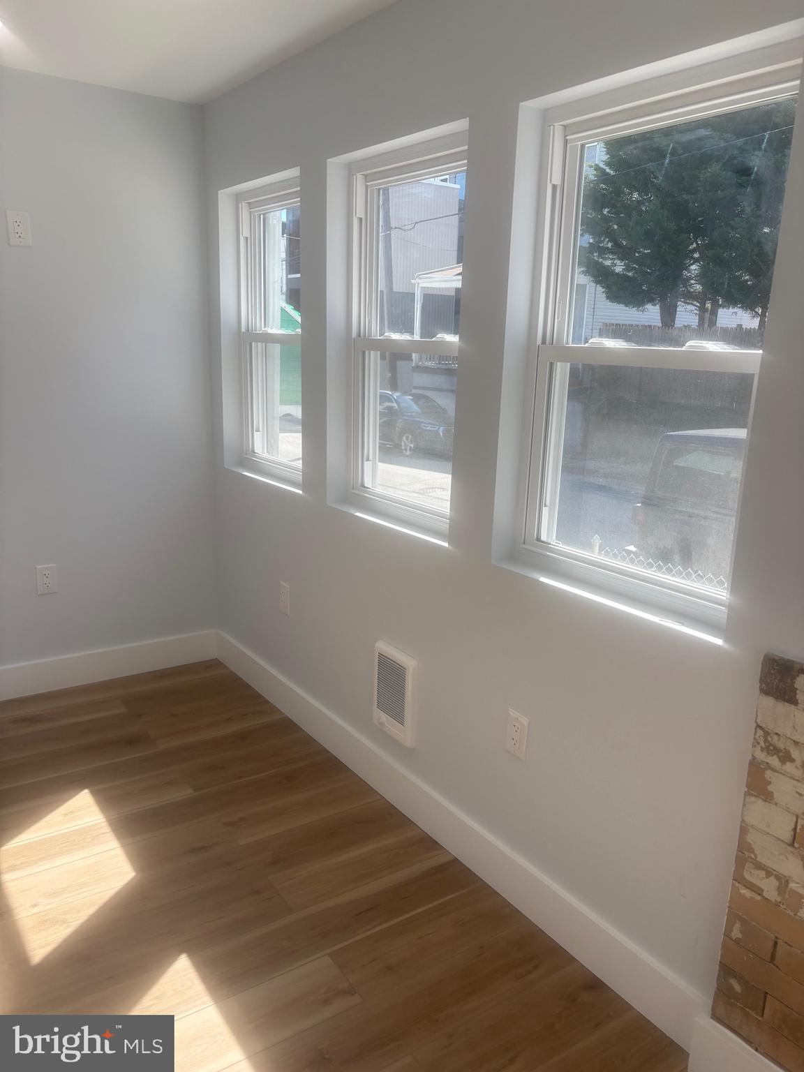 MT AIRY (EAST) - Residential
