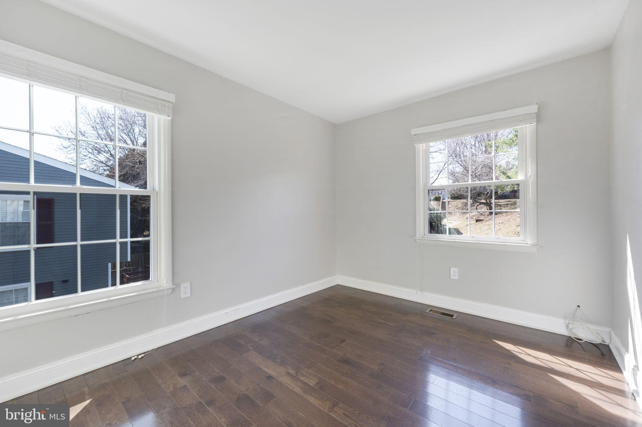 WINDSOR PARK - Residential