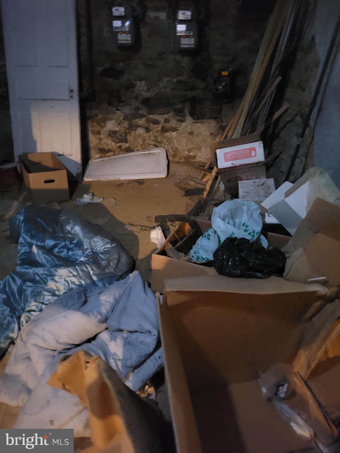 TACONY - Residential Income