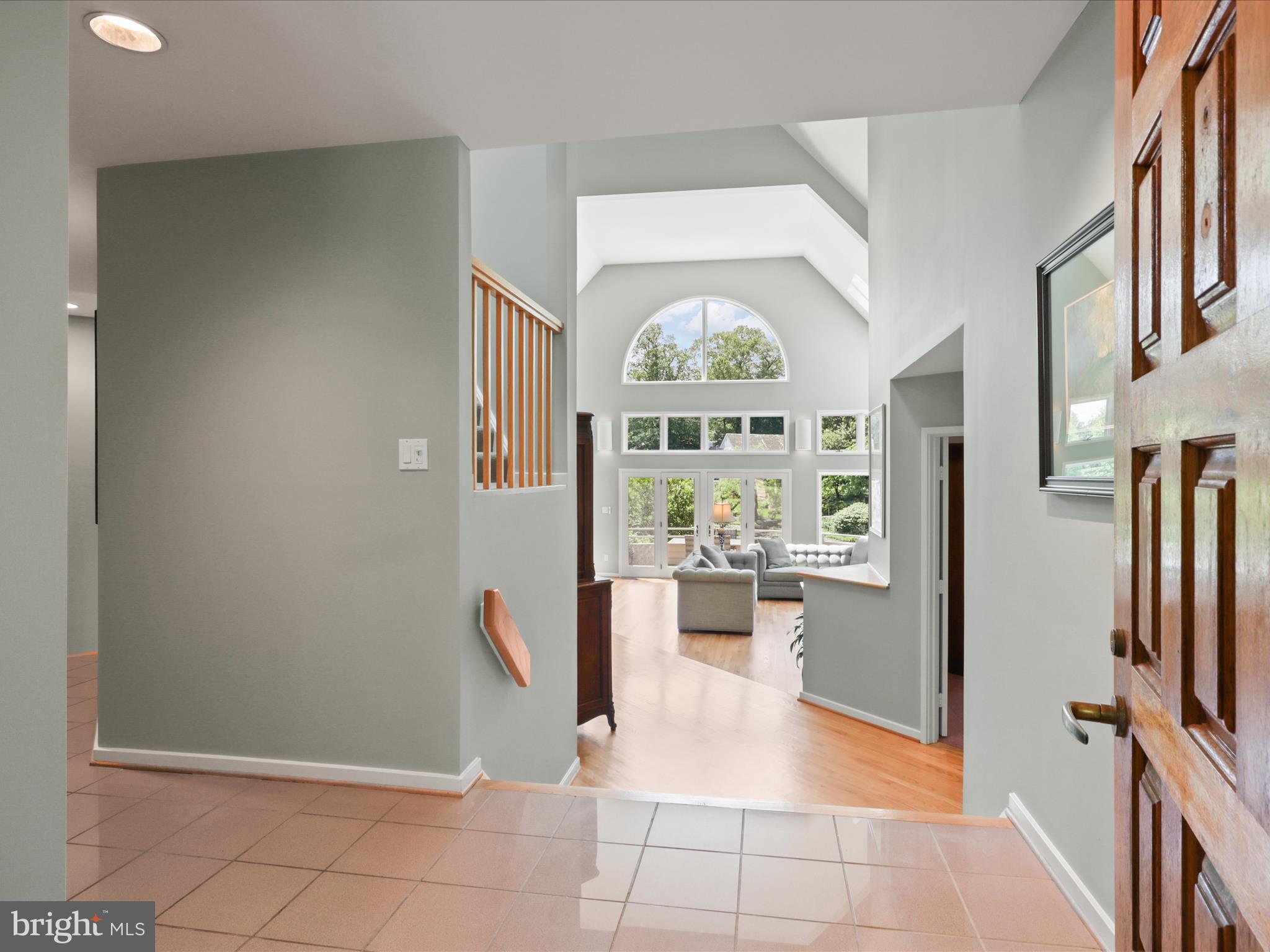 RESTON - Residential