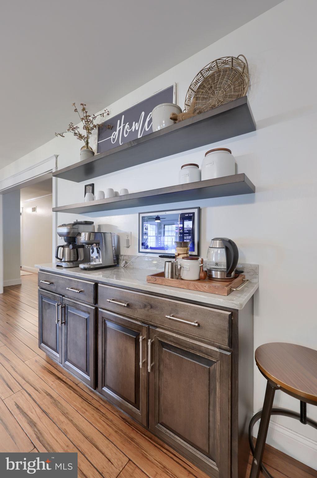 COUNTRY MILLS - Residential