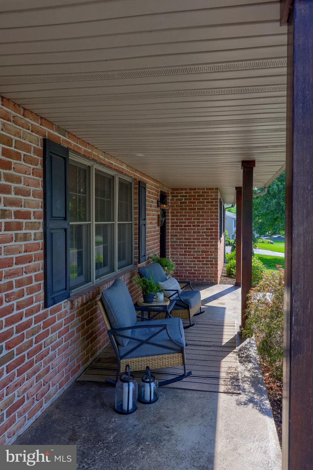 COUNTRY MILLS - Residential