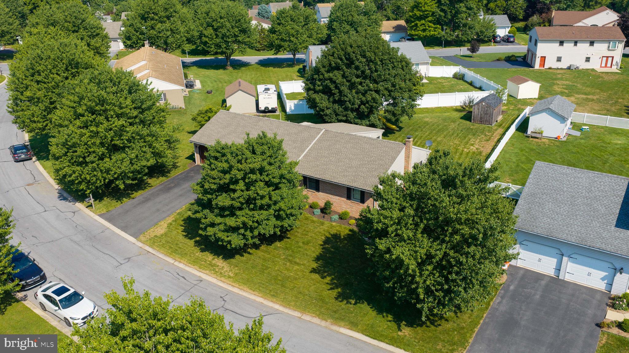 COUNTRY MILLS - Residential