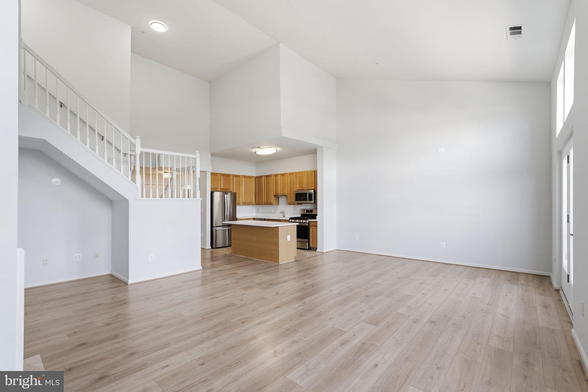 MARKET STREET AT TOWN CENTER - Residential