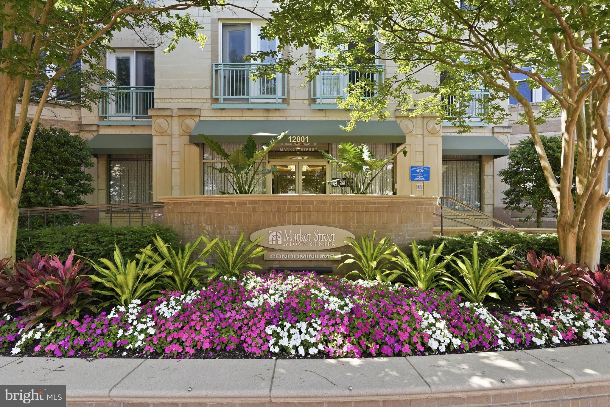 MARKET STREET AT TOWN CENTER - Residential