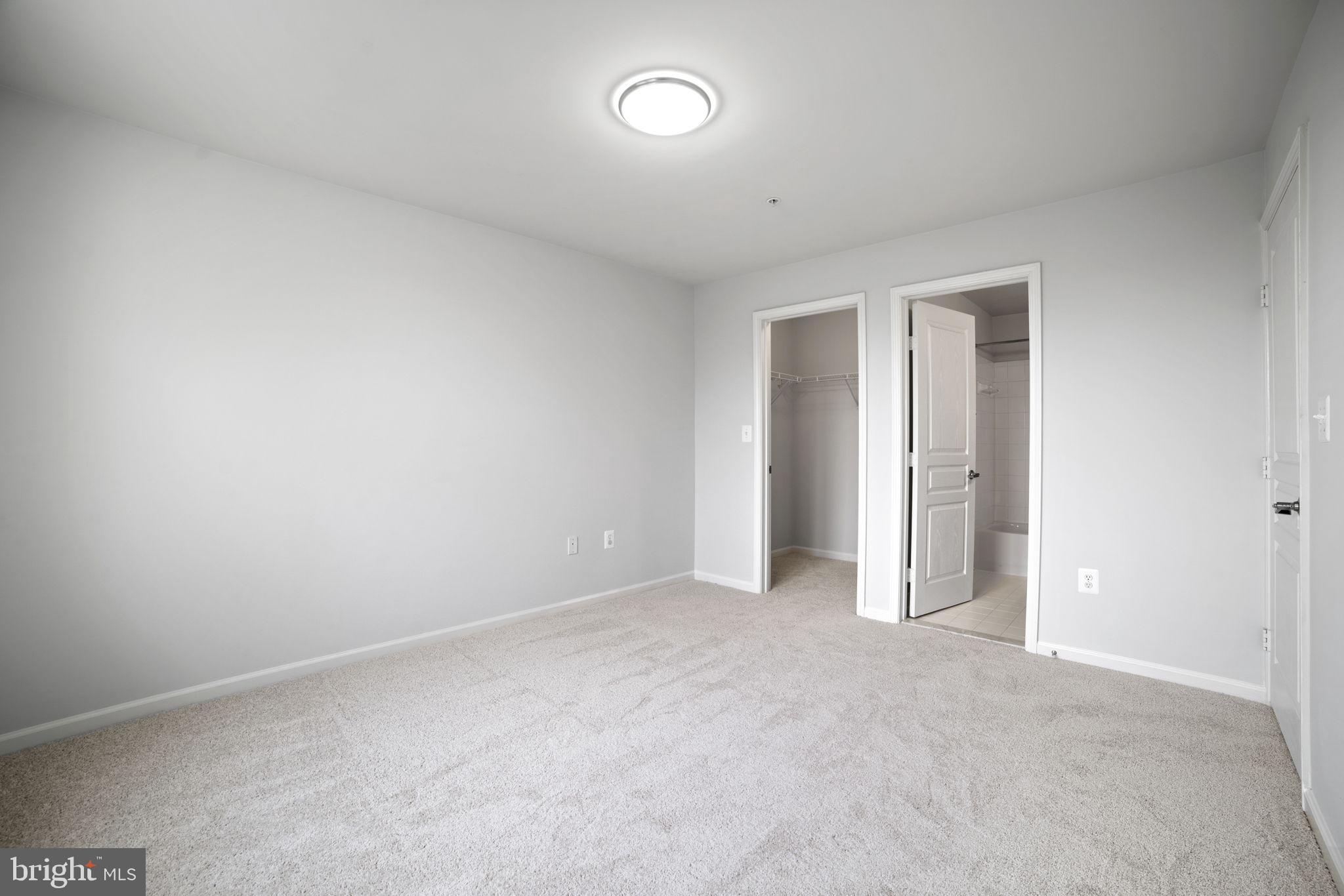 MARKET STREET AT TOWN CENTER - Residential