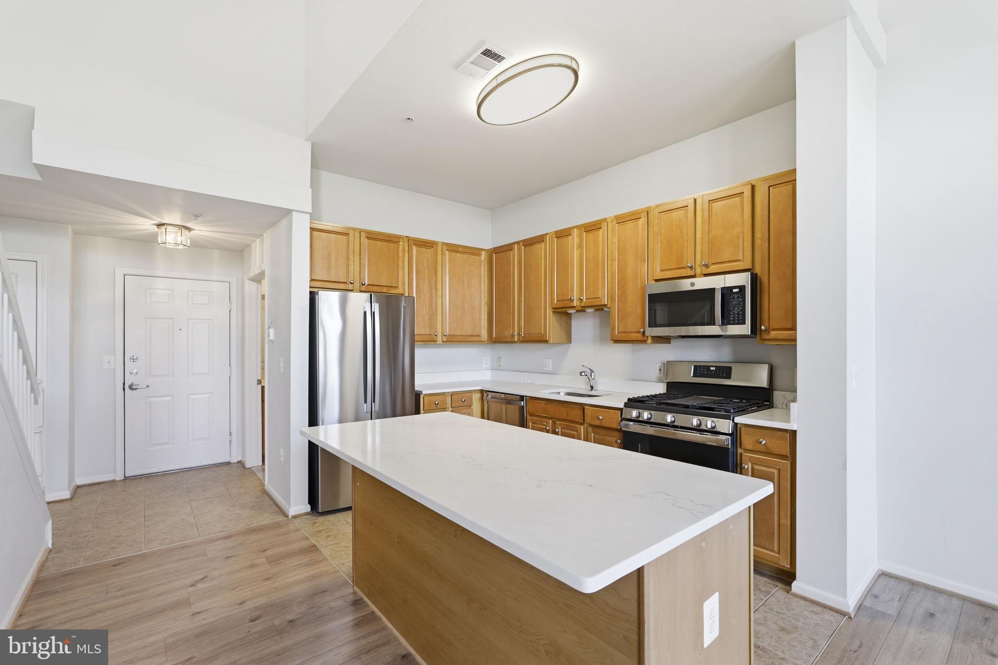MARKET STREET AT TOWN CENTER - Residential