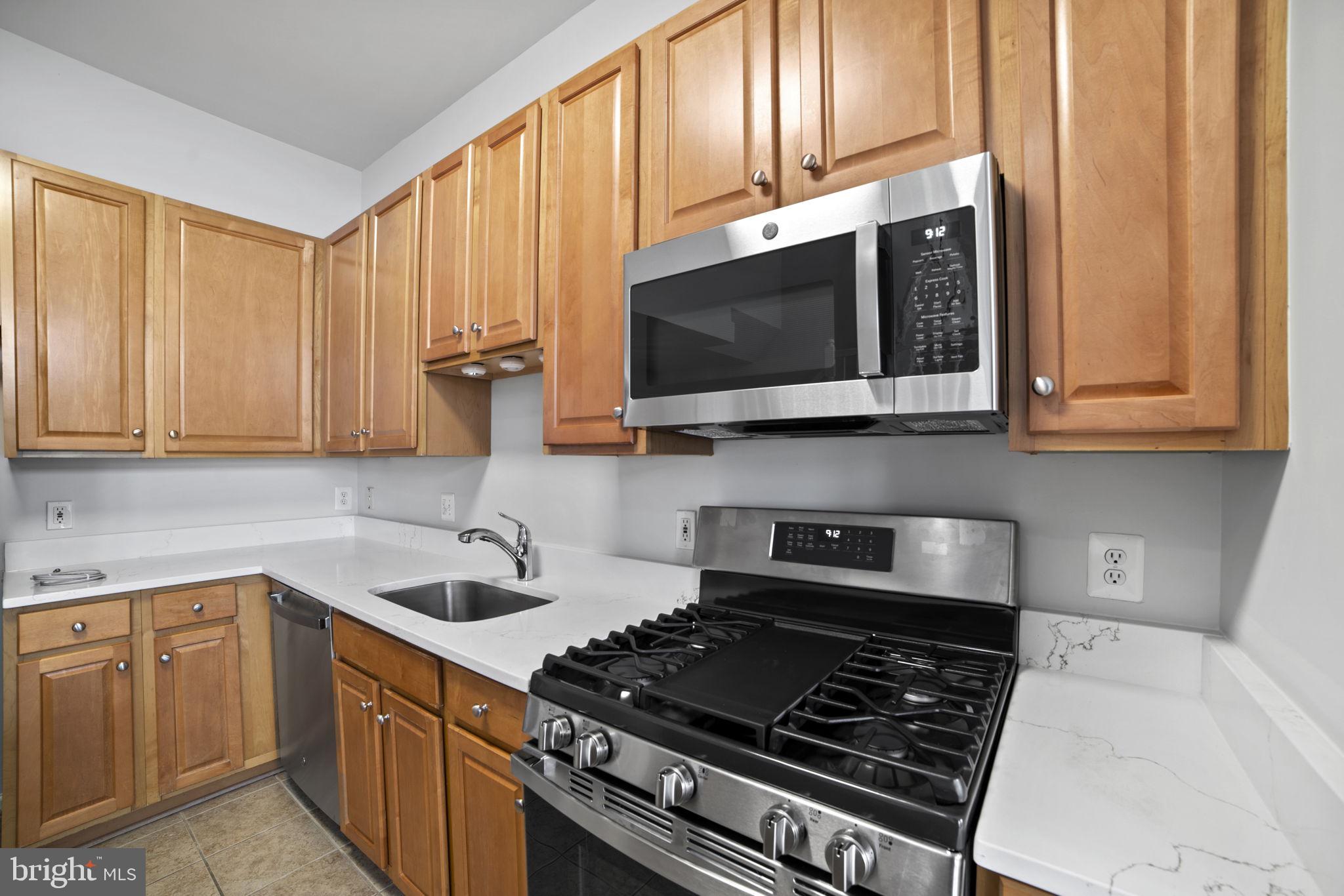 MARKET STREET AT TOWN CENTER - Residential
