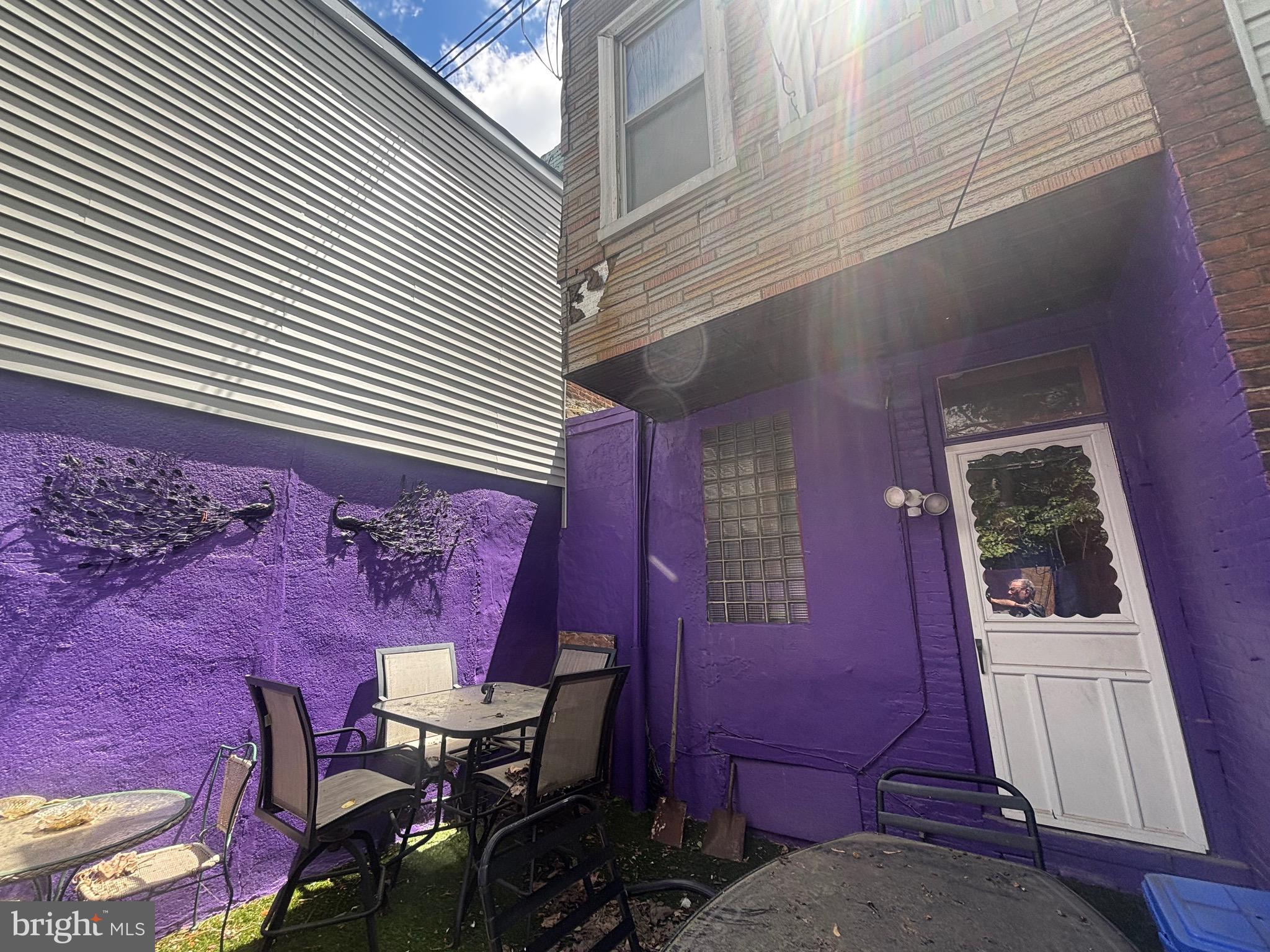 STRAWBERRY MANSION - Residential