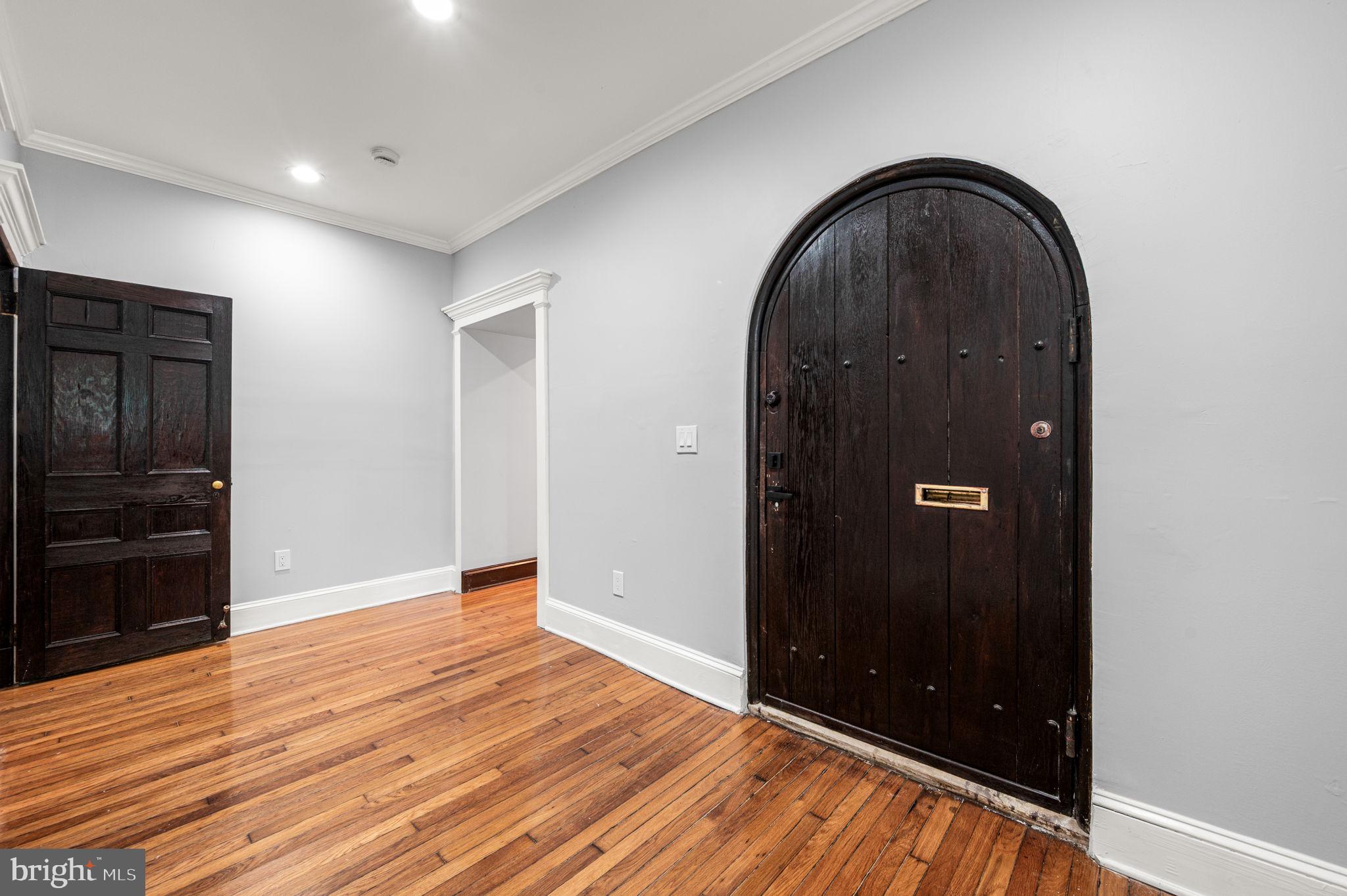 GERMANTOWN (EAST) - Residential