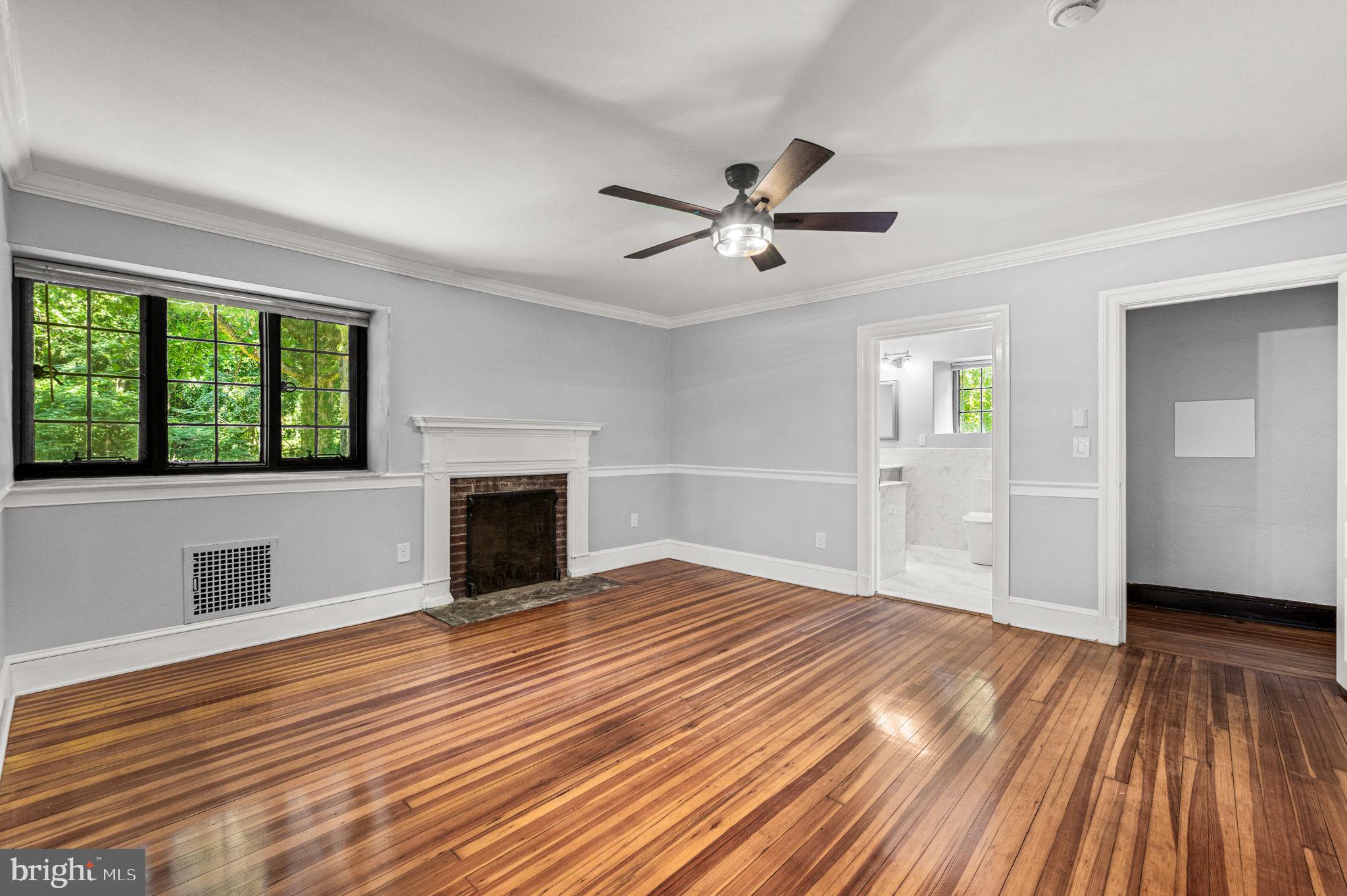 GERMANTOWN (EAST) - Residential