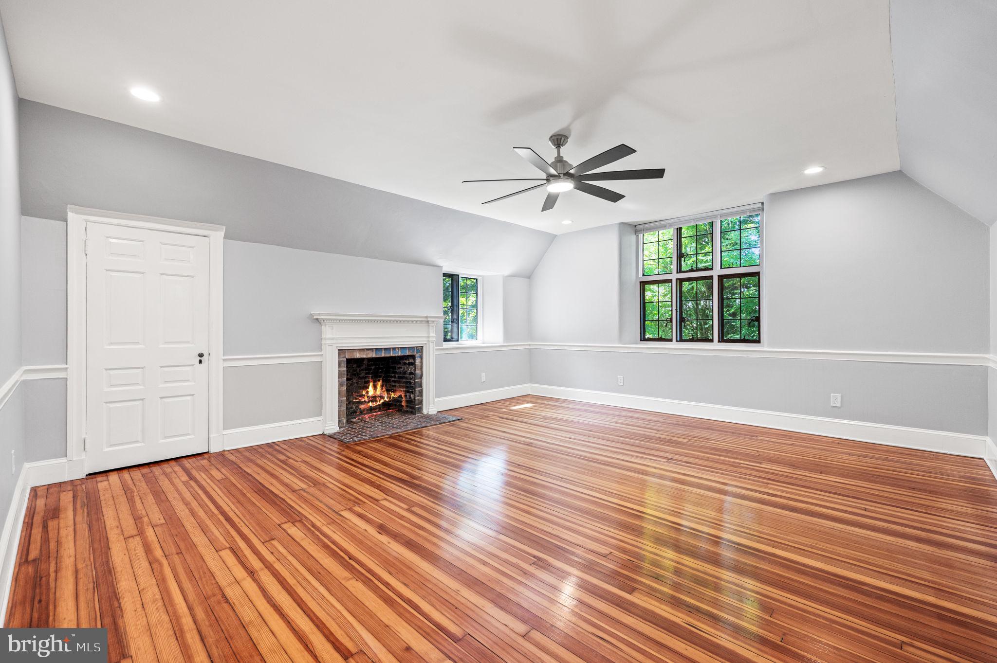 GERMANTOWN (EAST) - Residential