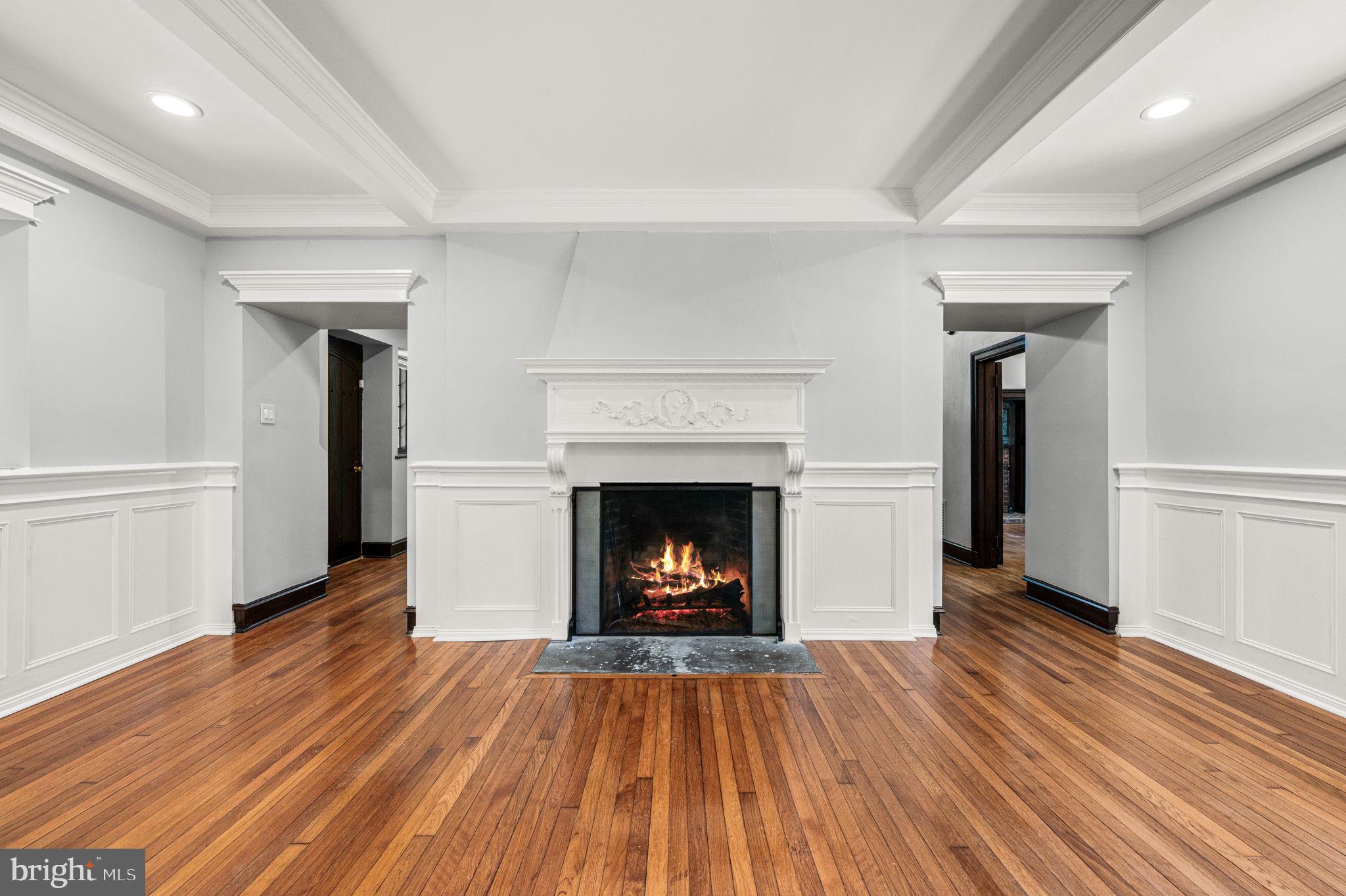 GERMANTOWN (EAST) - Residential