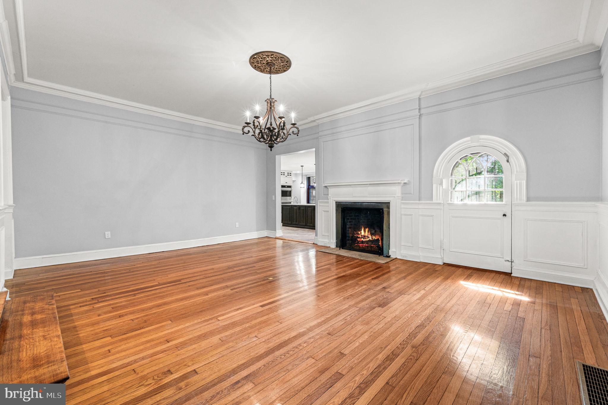 GERMANTOWN (EAST) - Residential