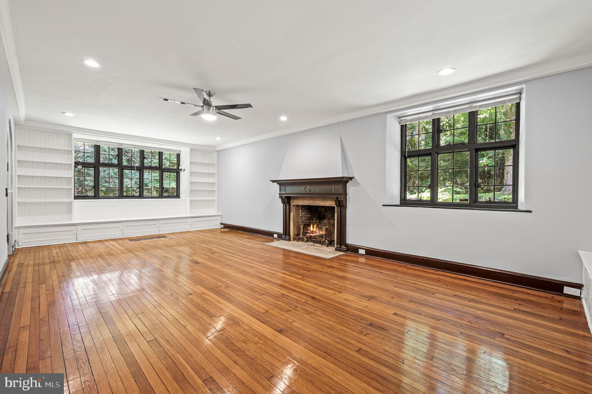 GERMANTOWN (EAST) - Residential